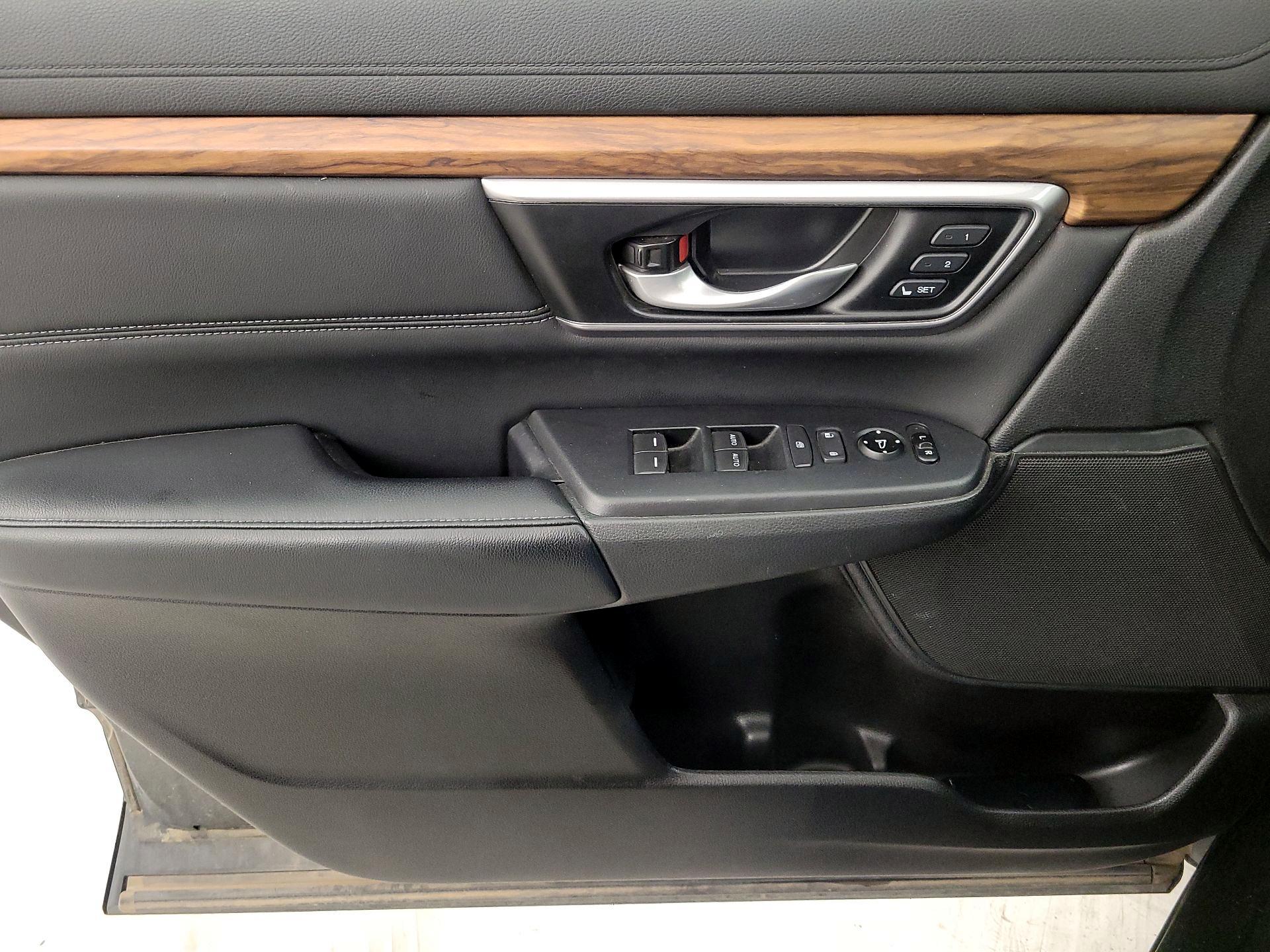 Thumbnail: 2019 Honda CR-V - 12