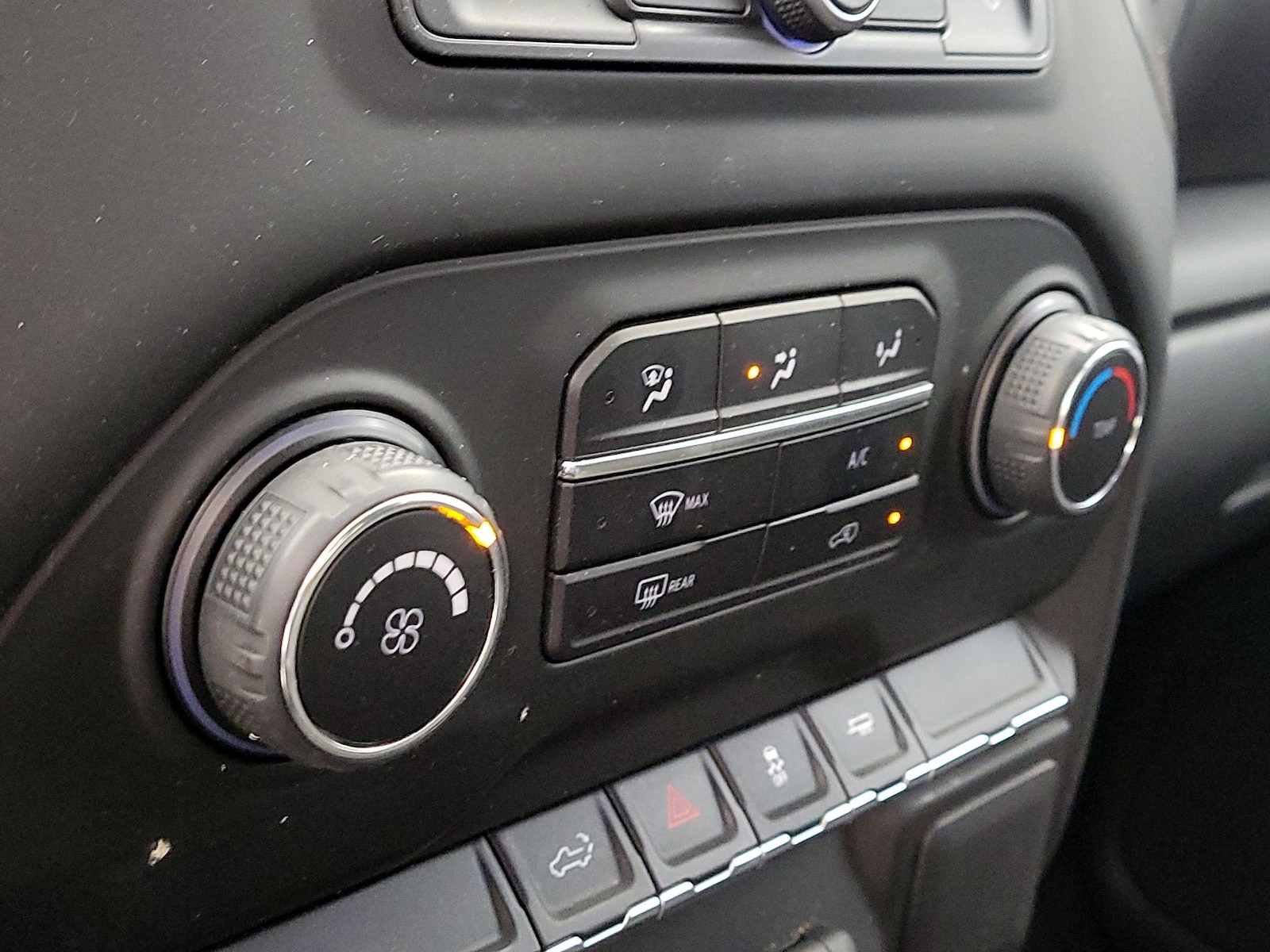 2021 Chevrolet Silverado 1500 Custom - Photo 17