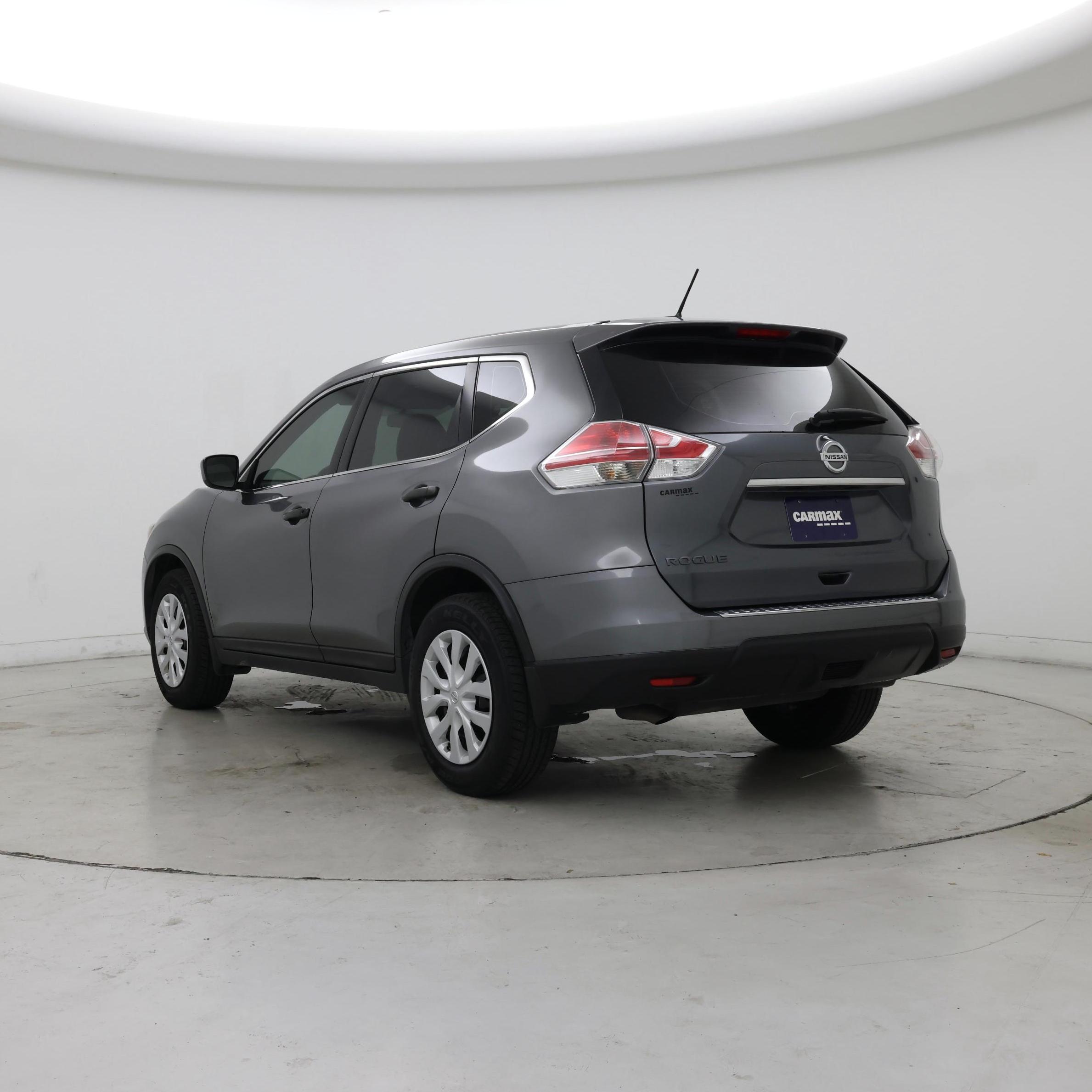 Thumbnail: 2016 Nissan Rogue - 2