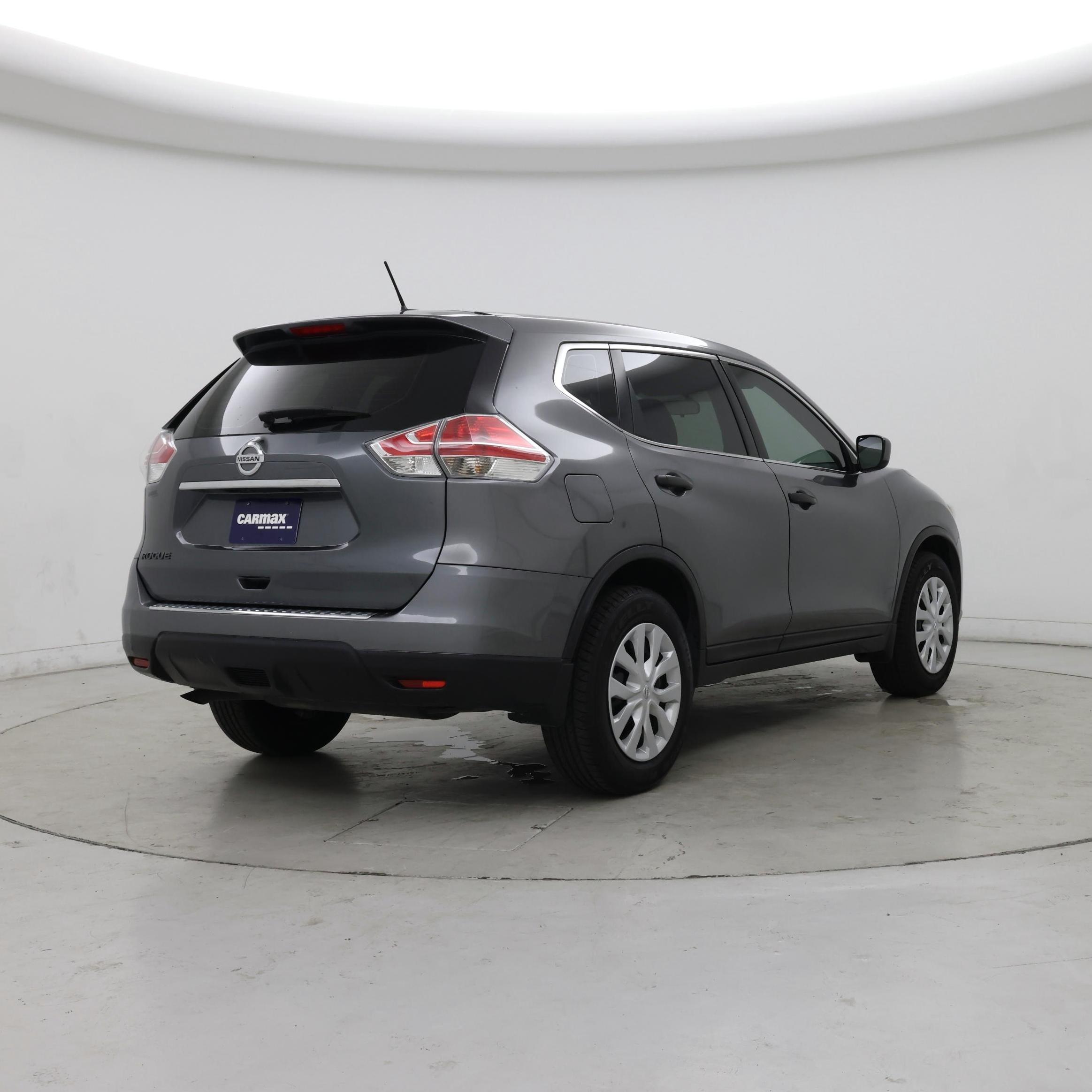 Thumbnail: 2016 Nissan Rogue - 8