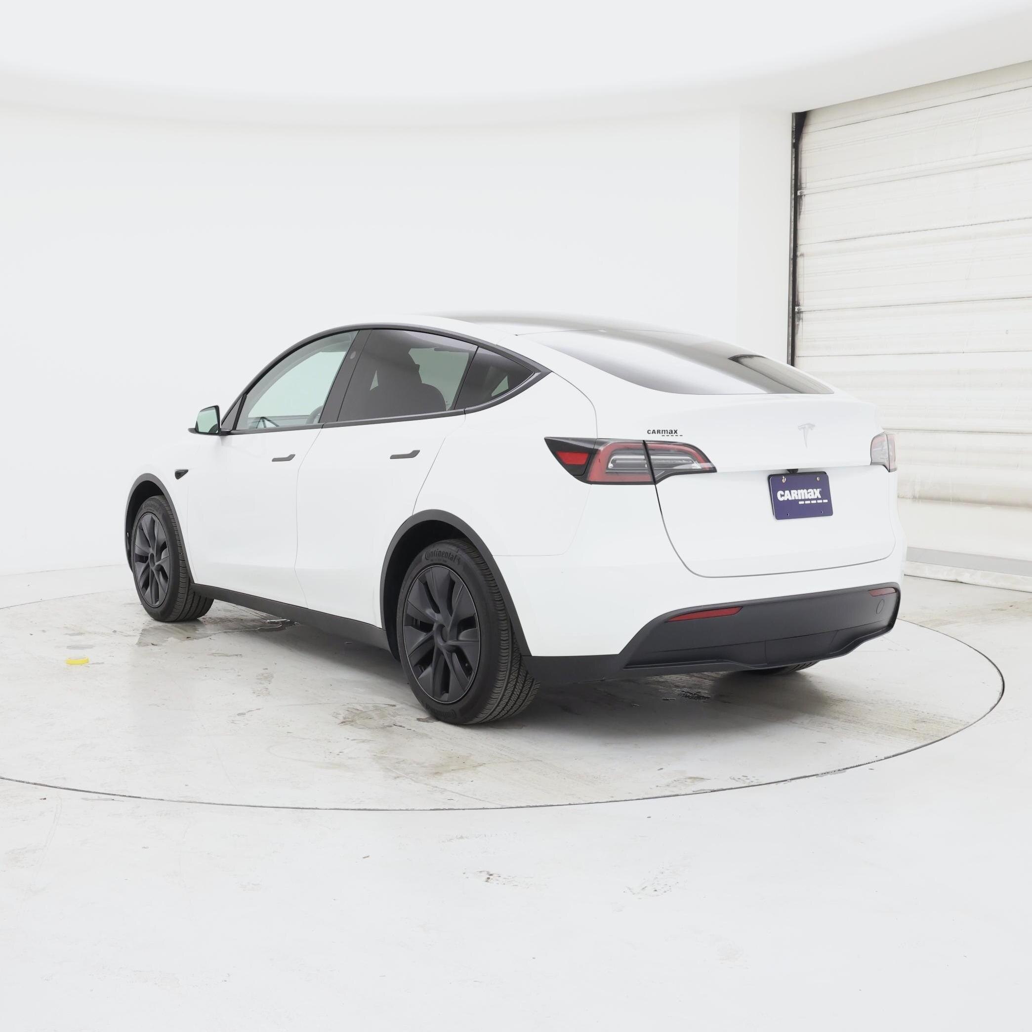 Thumbnail: 2024 Tesla Model Y - 2