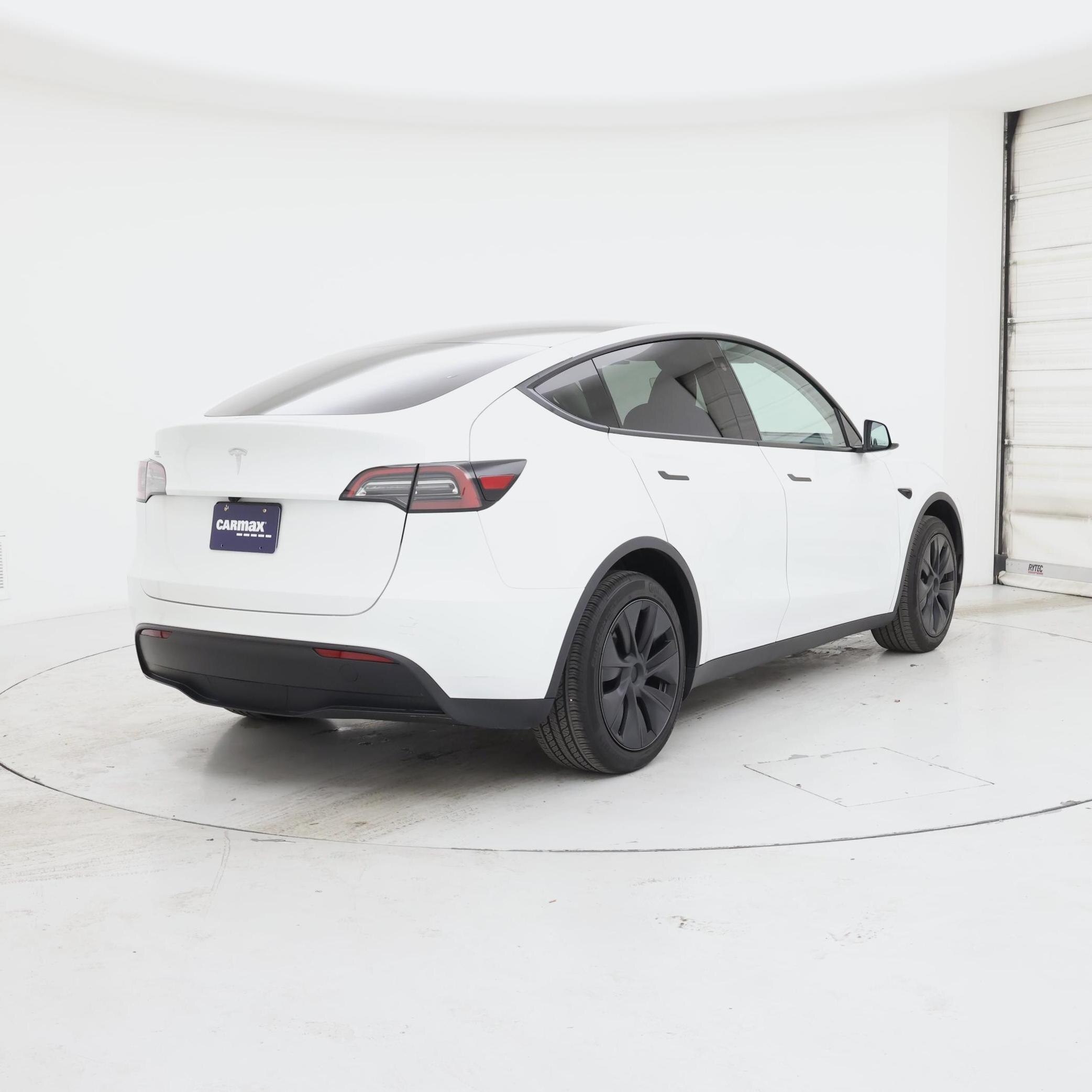 Thumbnail: 2024 Tesla Model Y - 8