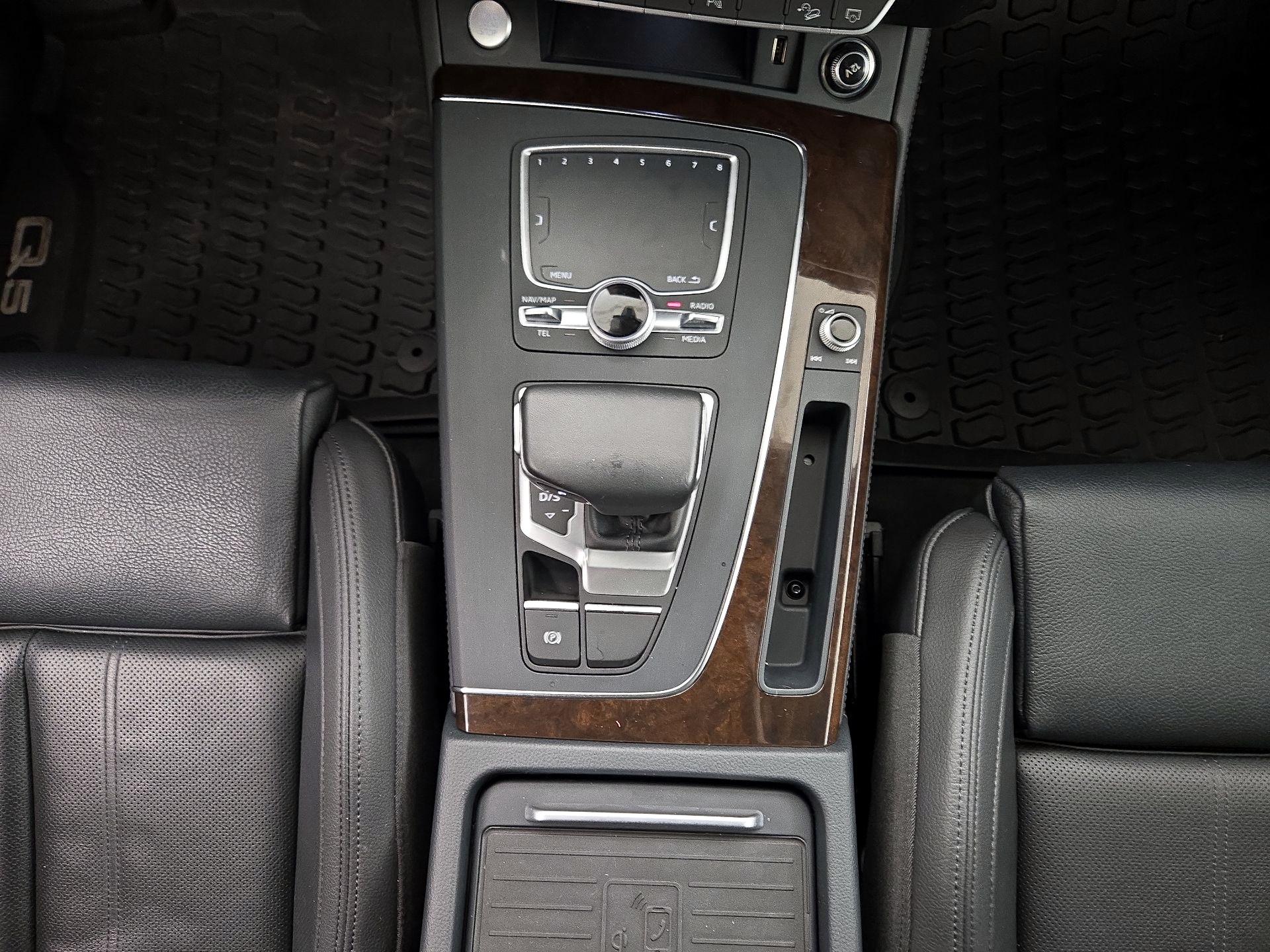 Thumbnail: 2019 Audi Q5 - 16