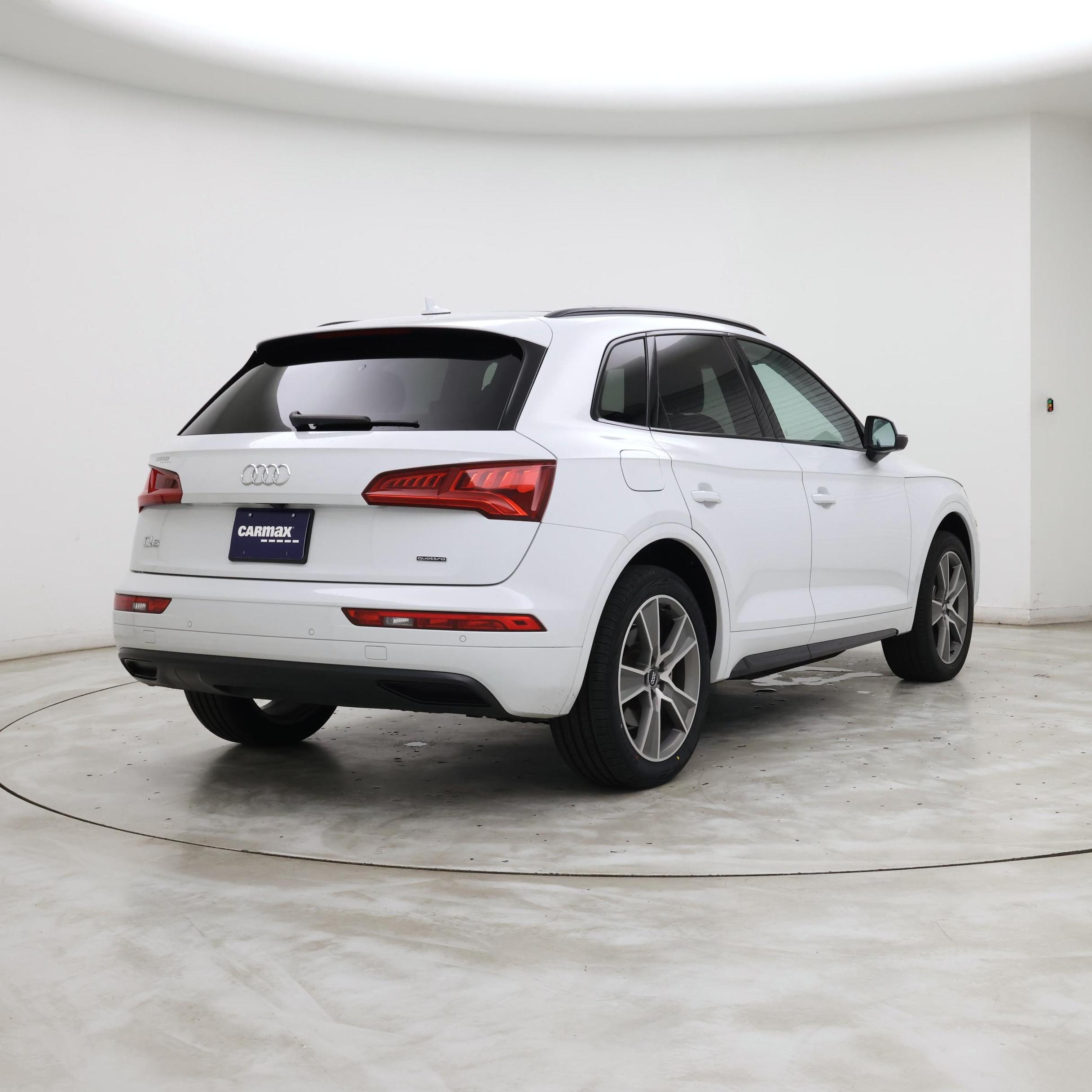 Thumbnail: 2019 Audi Q5 - 8