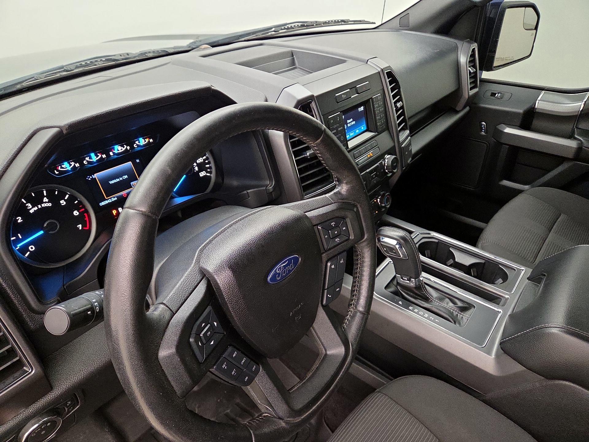 Thumbnail: 2017 Ford F-150 - 9