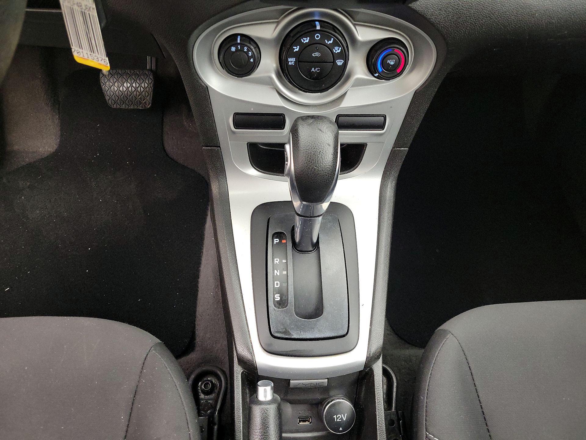 Thumbnail: 2019 Ford Fiesta - 17