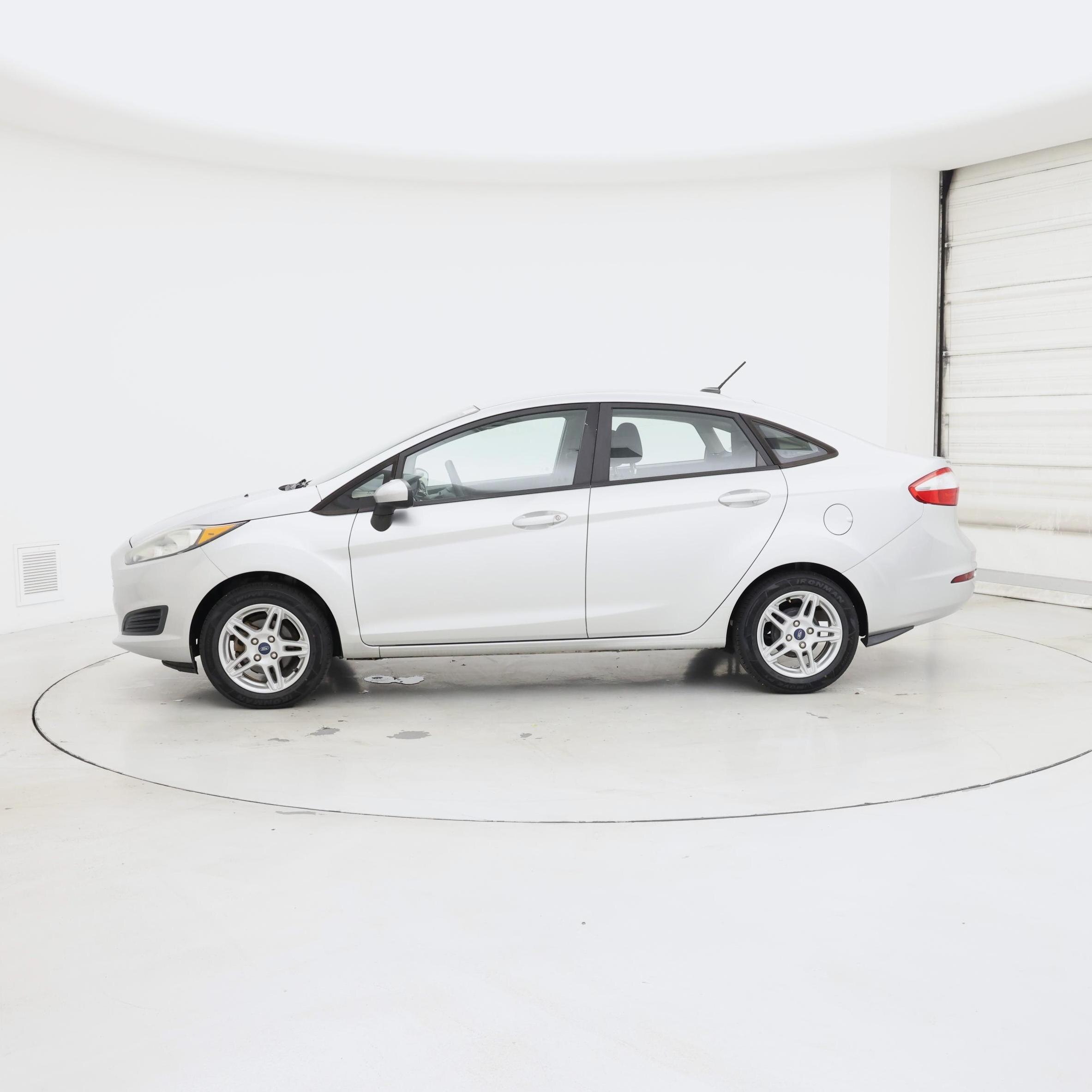 Thumbnail: 2019 Ford Fiesta - 3