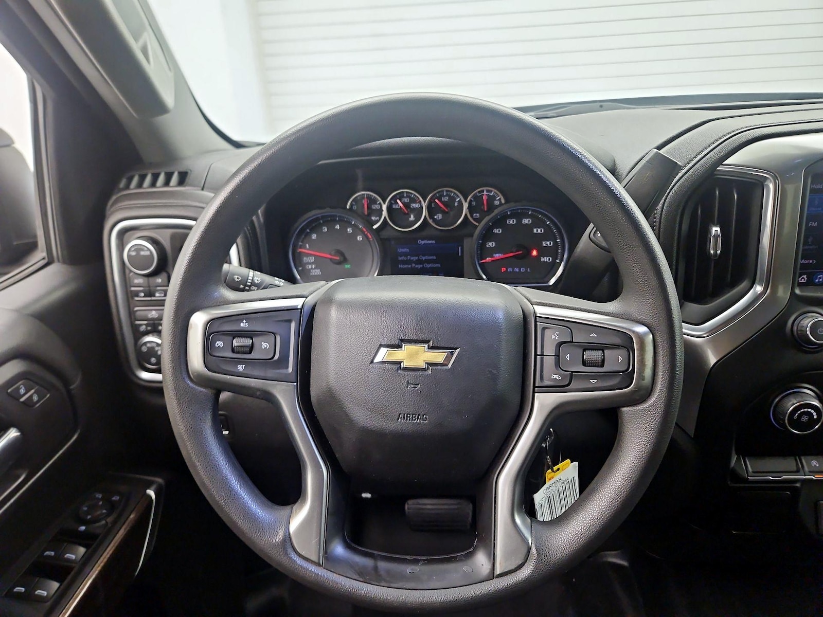 2020 Chevrolet Silverado 1500 LT - Photo 11