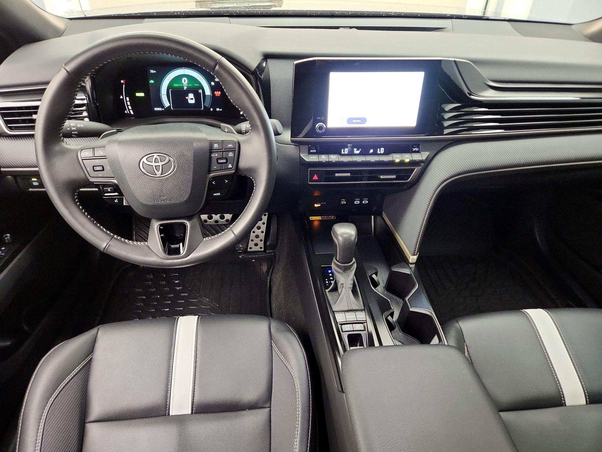 Thumbnail: 2025 Toyota Camry - 9