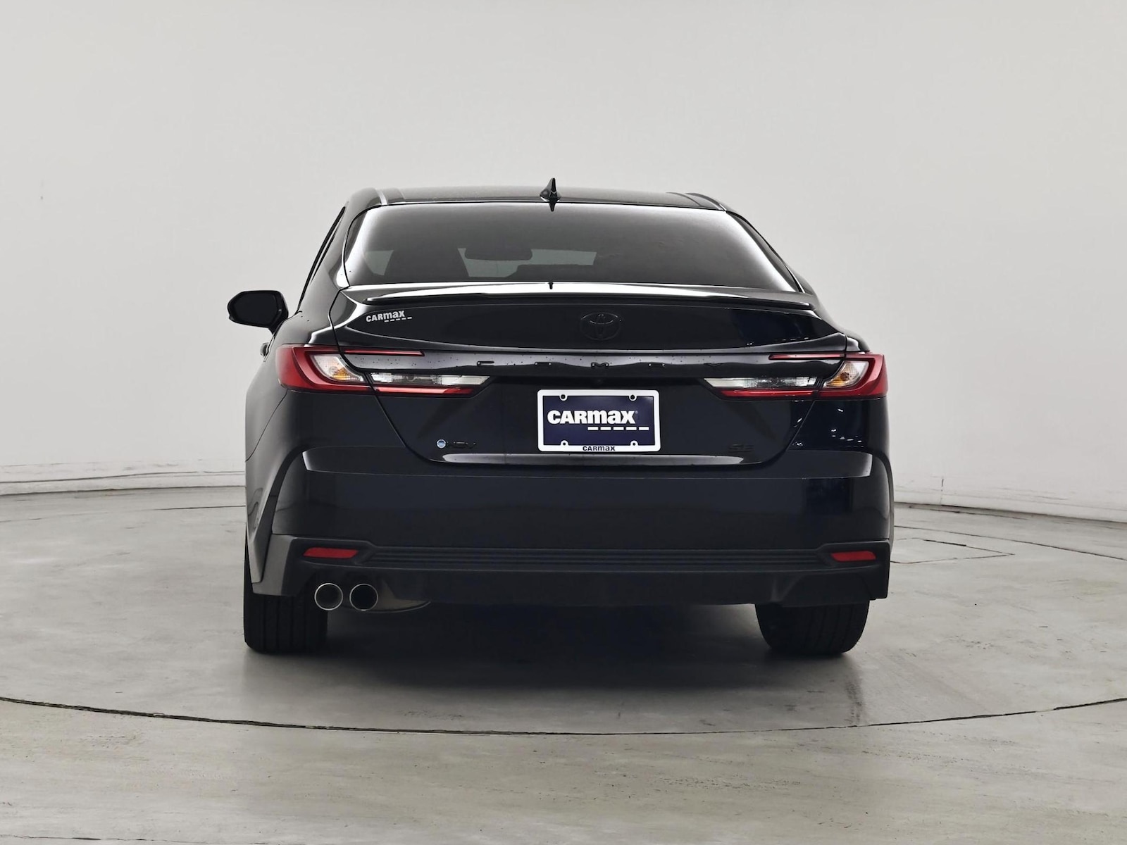 2025 Toyota Camry SE - Photo 7
