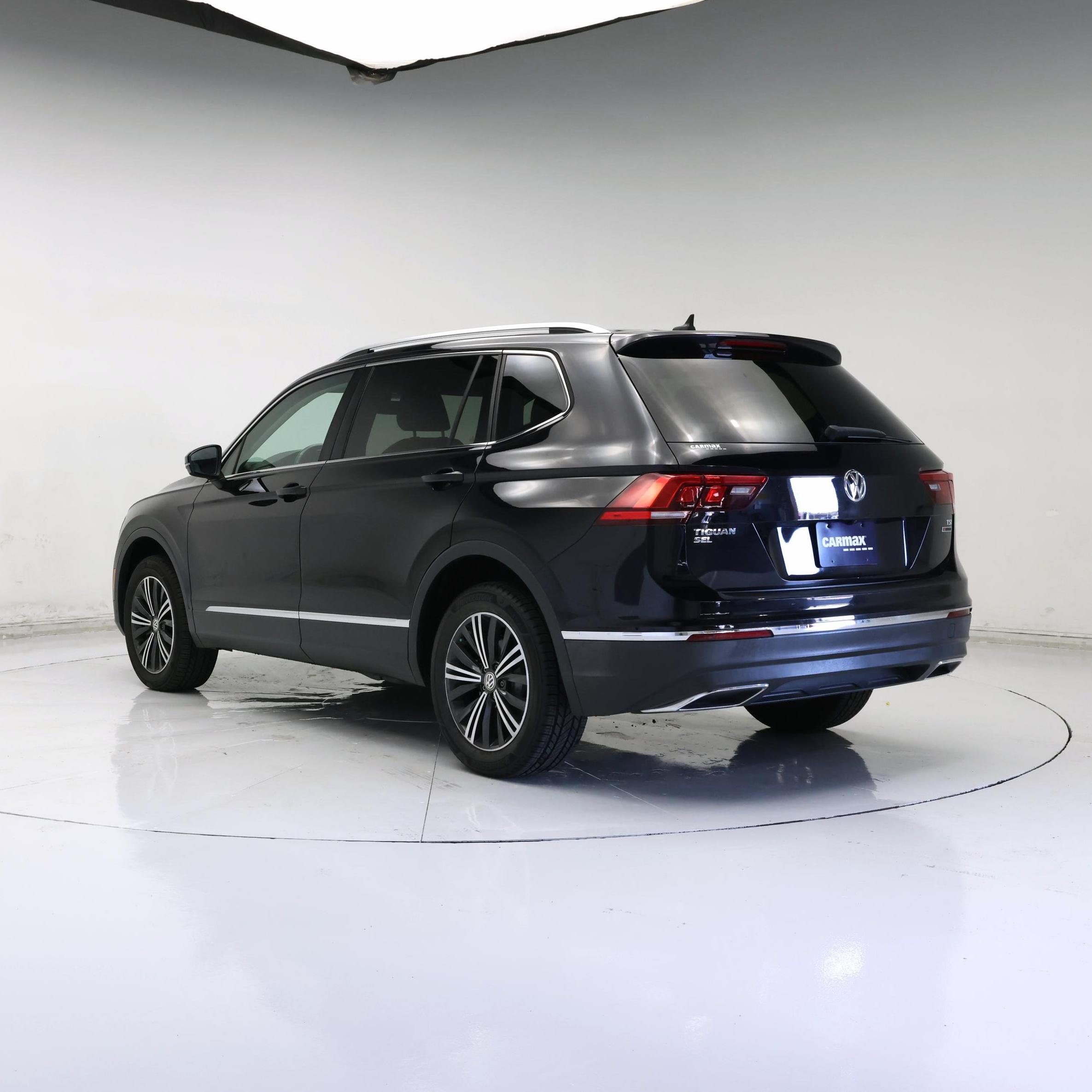 Thumbnail: 2018 Volkswagen Tiguan - 2