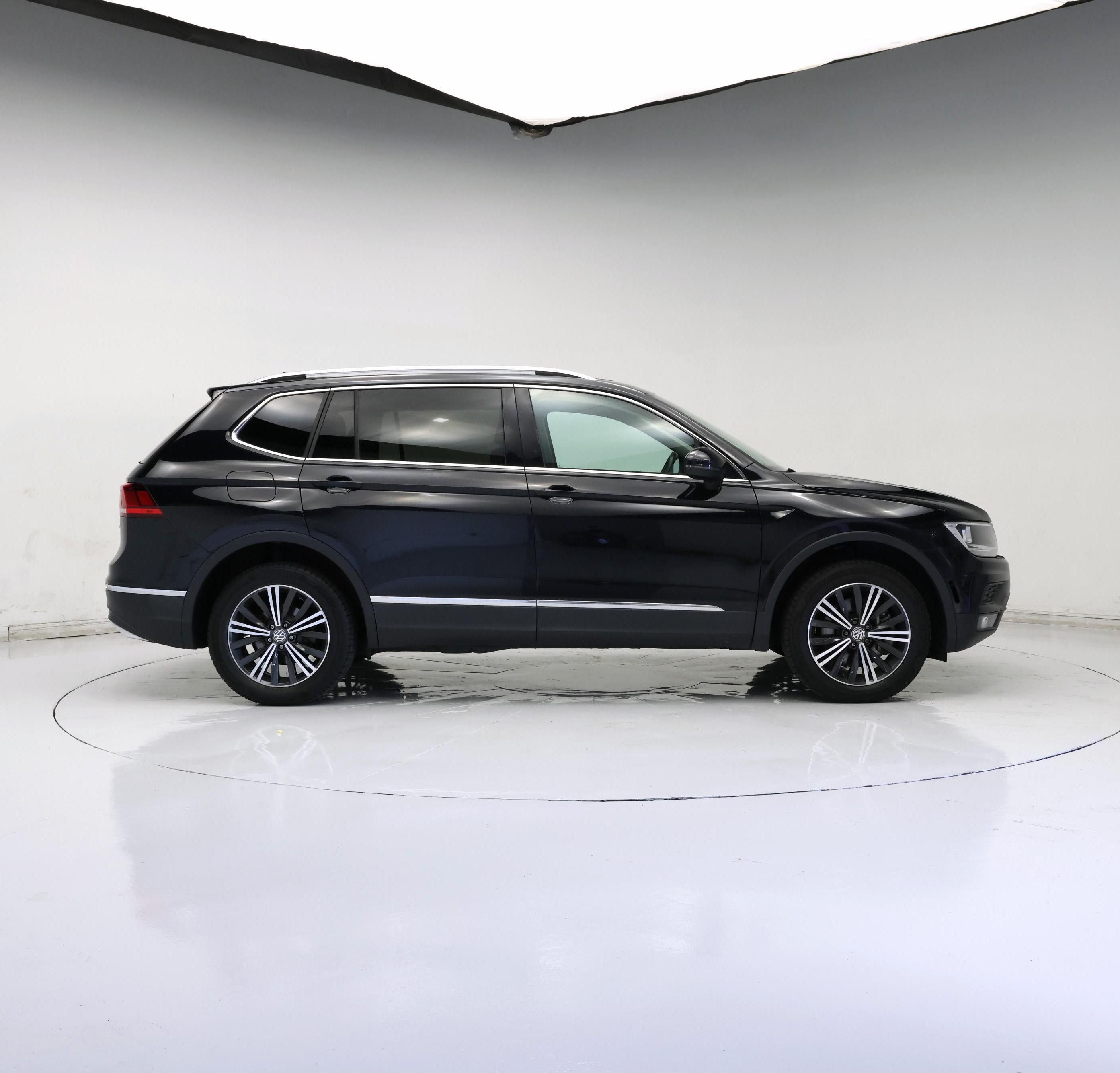 Thumbnail: 2018 Volkswagen Tiguan - 7