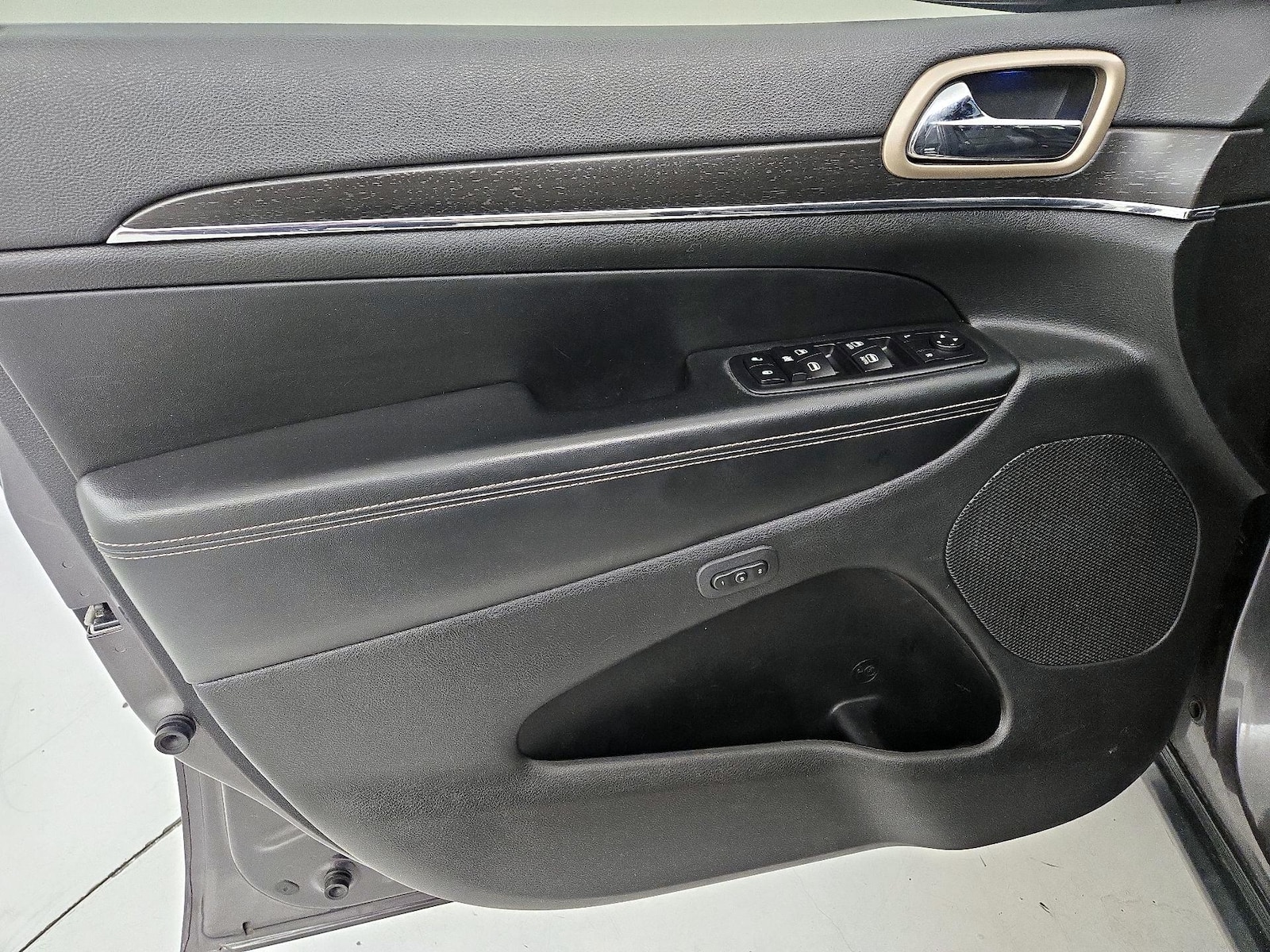 2015 Jeep Grand Cherokee Limited - Photo 13