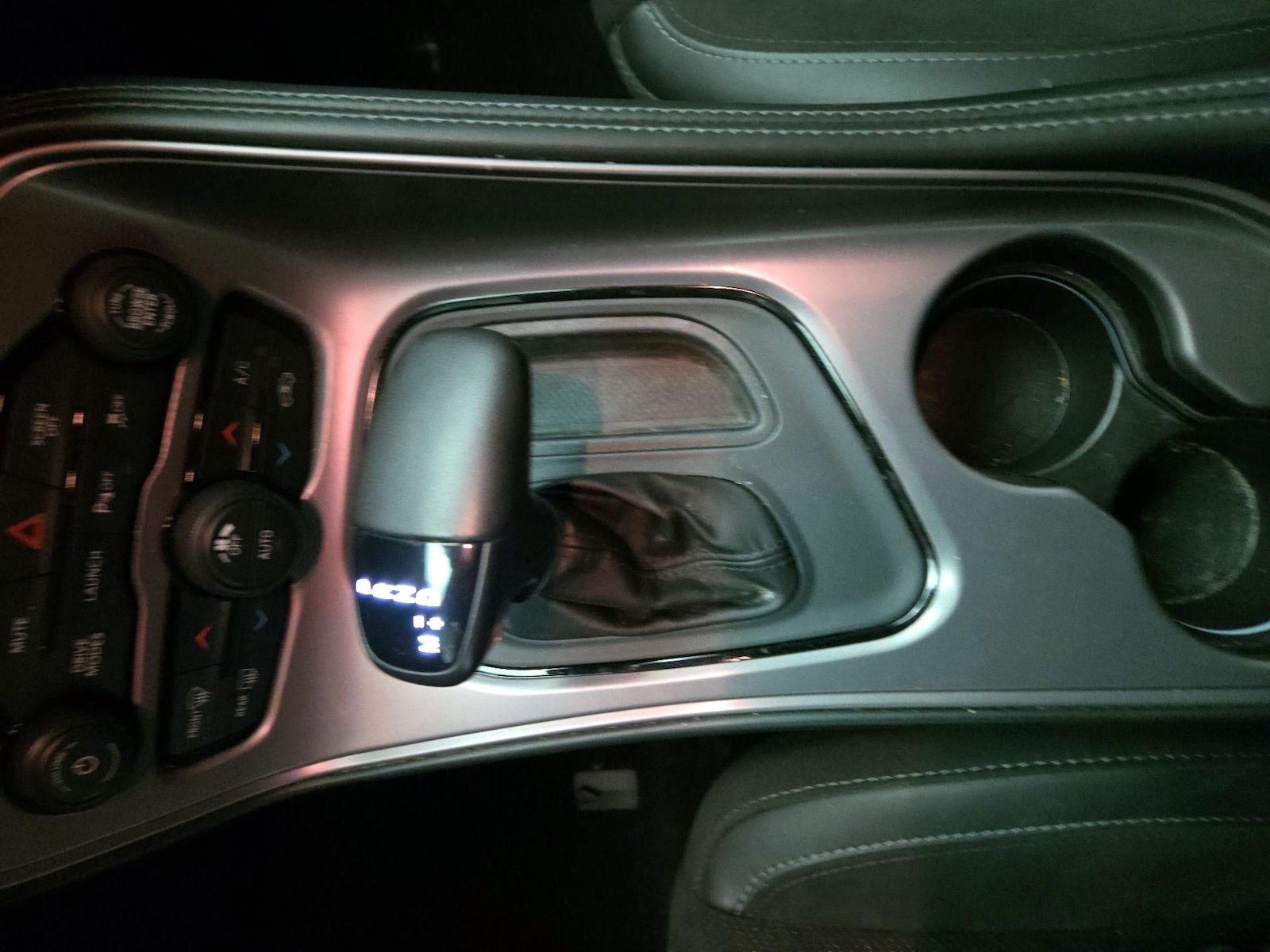 2023 Dodge Challenger R/T - Photo 16