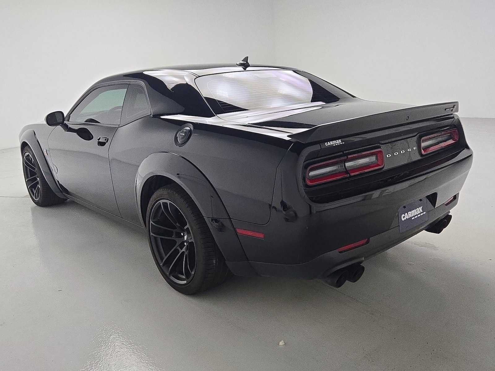 2023 Dodge Challenger R/T - Photo 7