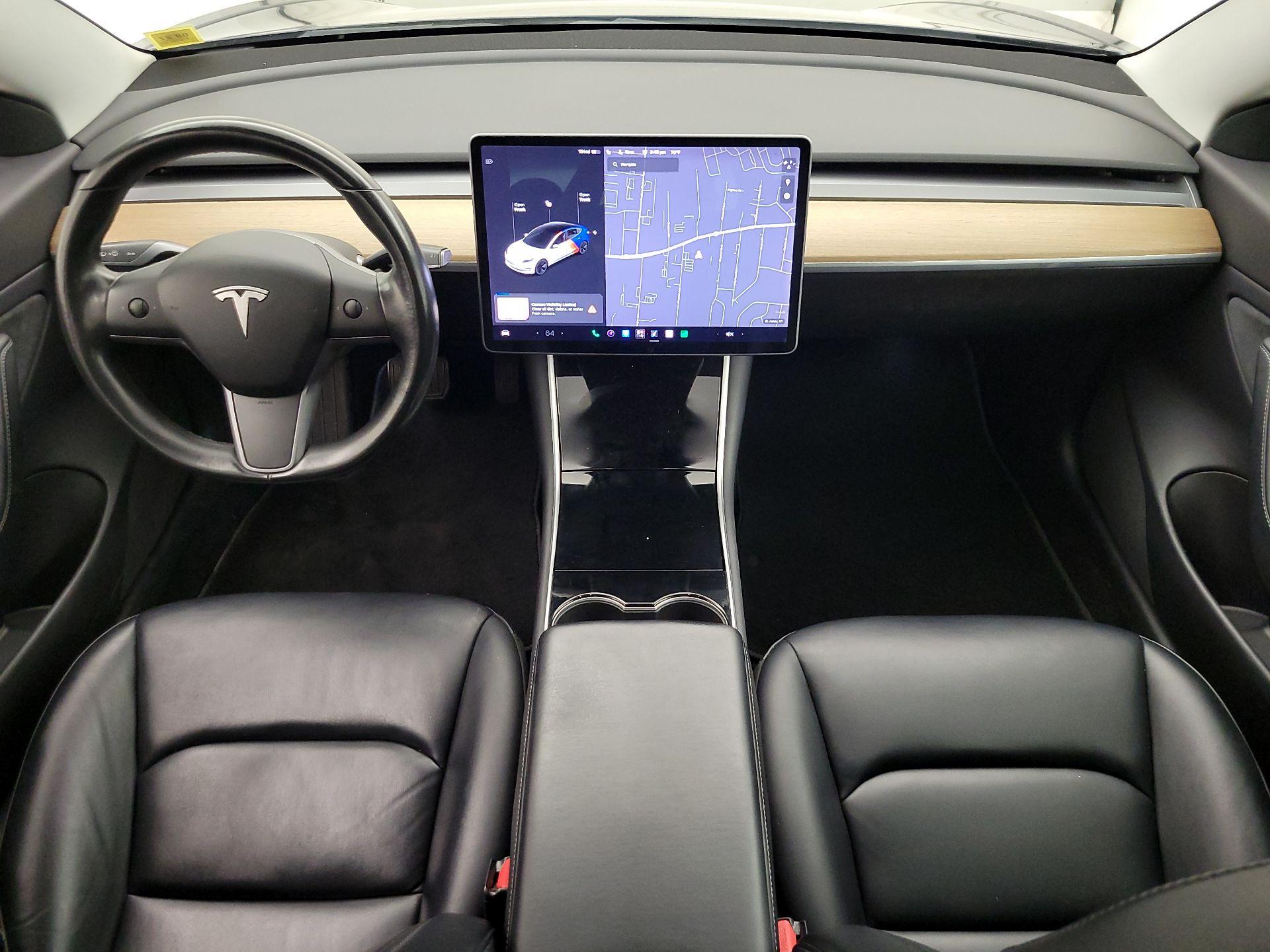 Thumbnail: 2019 Tesla Model 3 - 9