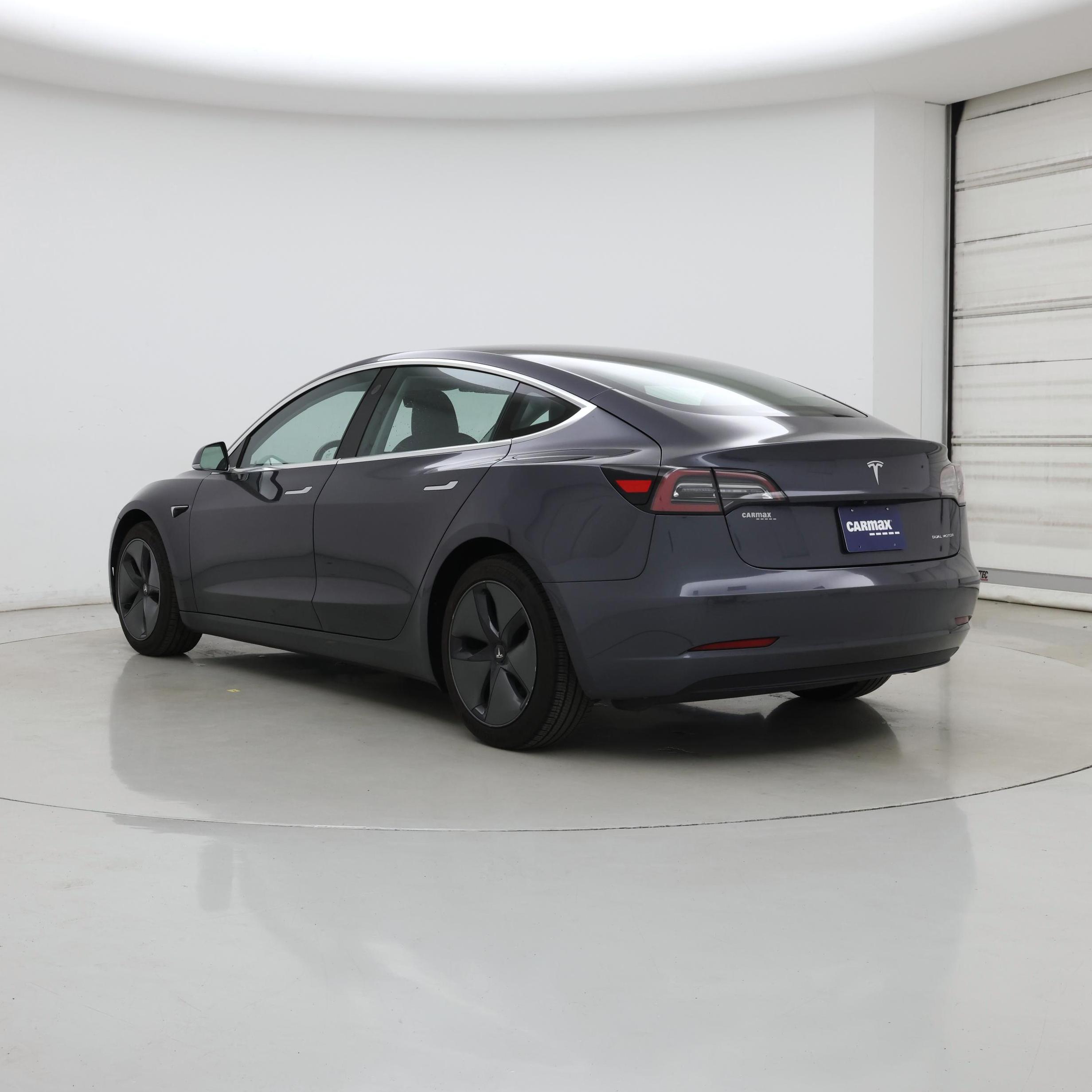 Thumbnail: 2019 Tesla Model 3 - 2