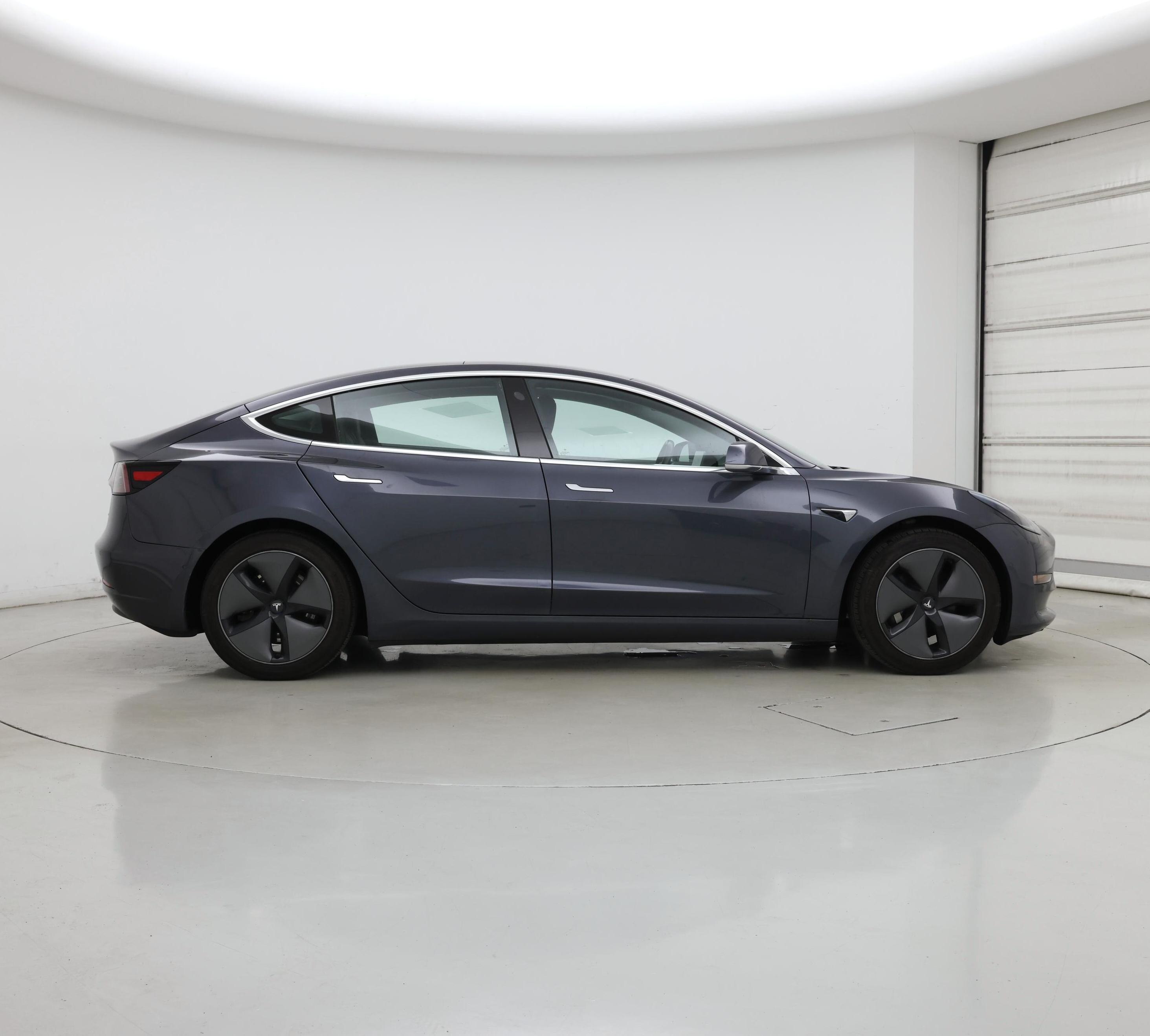 Thumbnail: 2019 Tesla Model 3 - 7