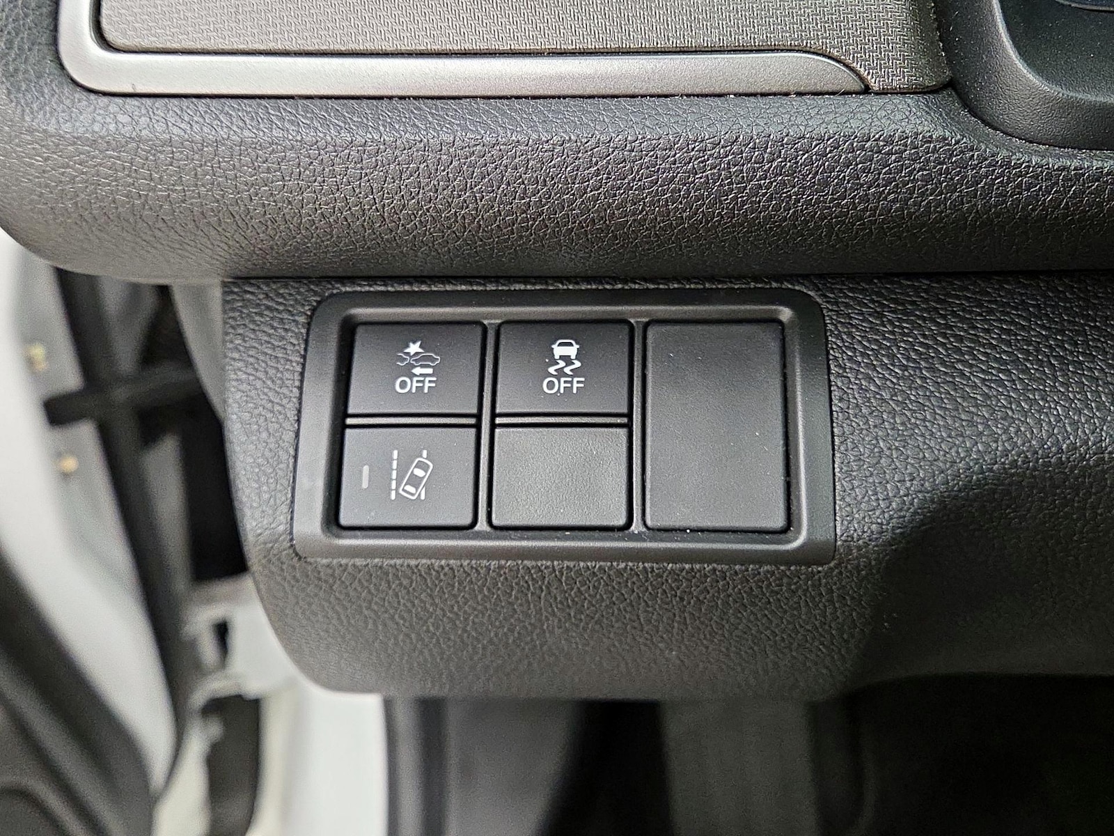 2020 Honda Civic Hatchback LX - Photo 14