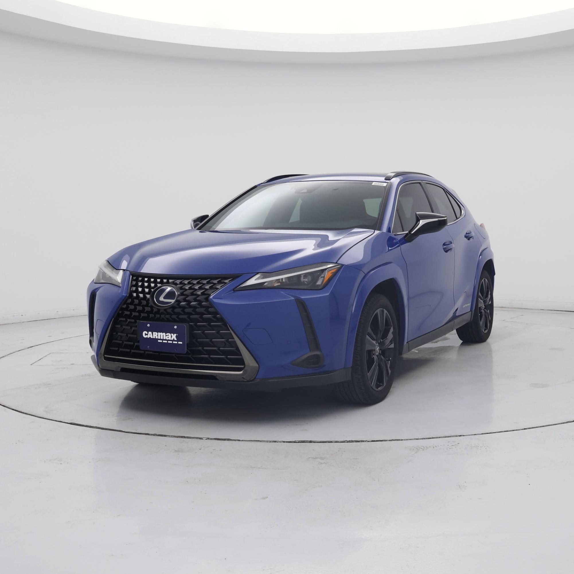 Thumbnail: 2021 Lexus UX - 4