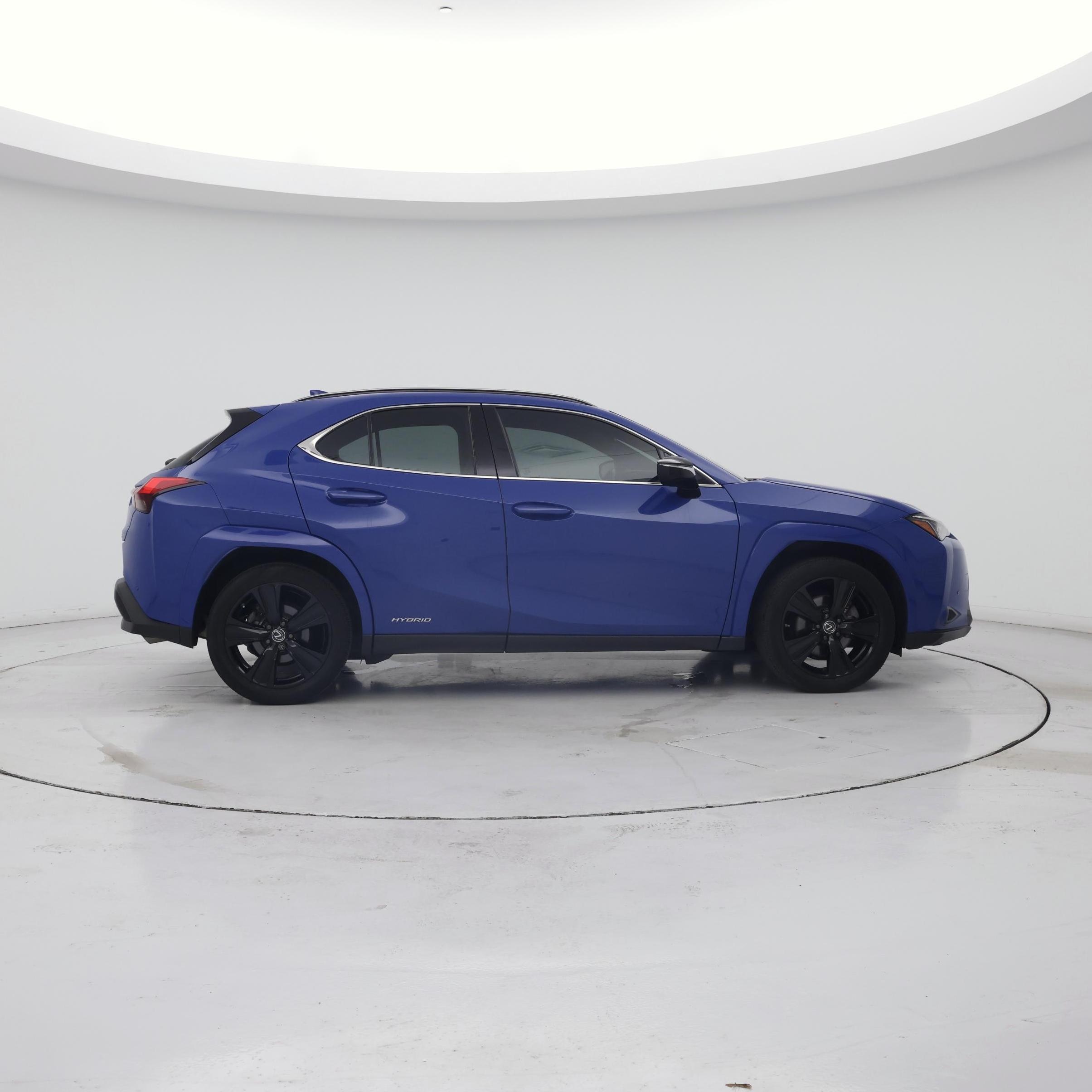 Thumbnail: 2021 Lexus UX - 7
