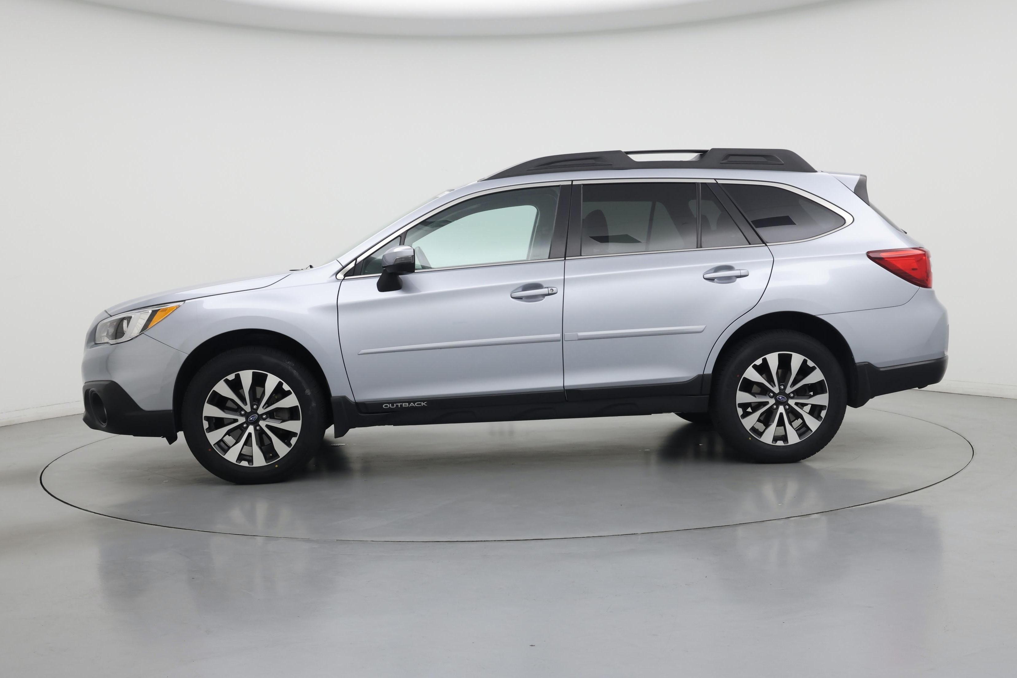 Thumbnail: 2016 Subaru Outback - 3