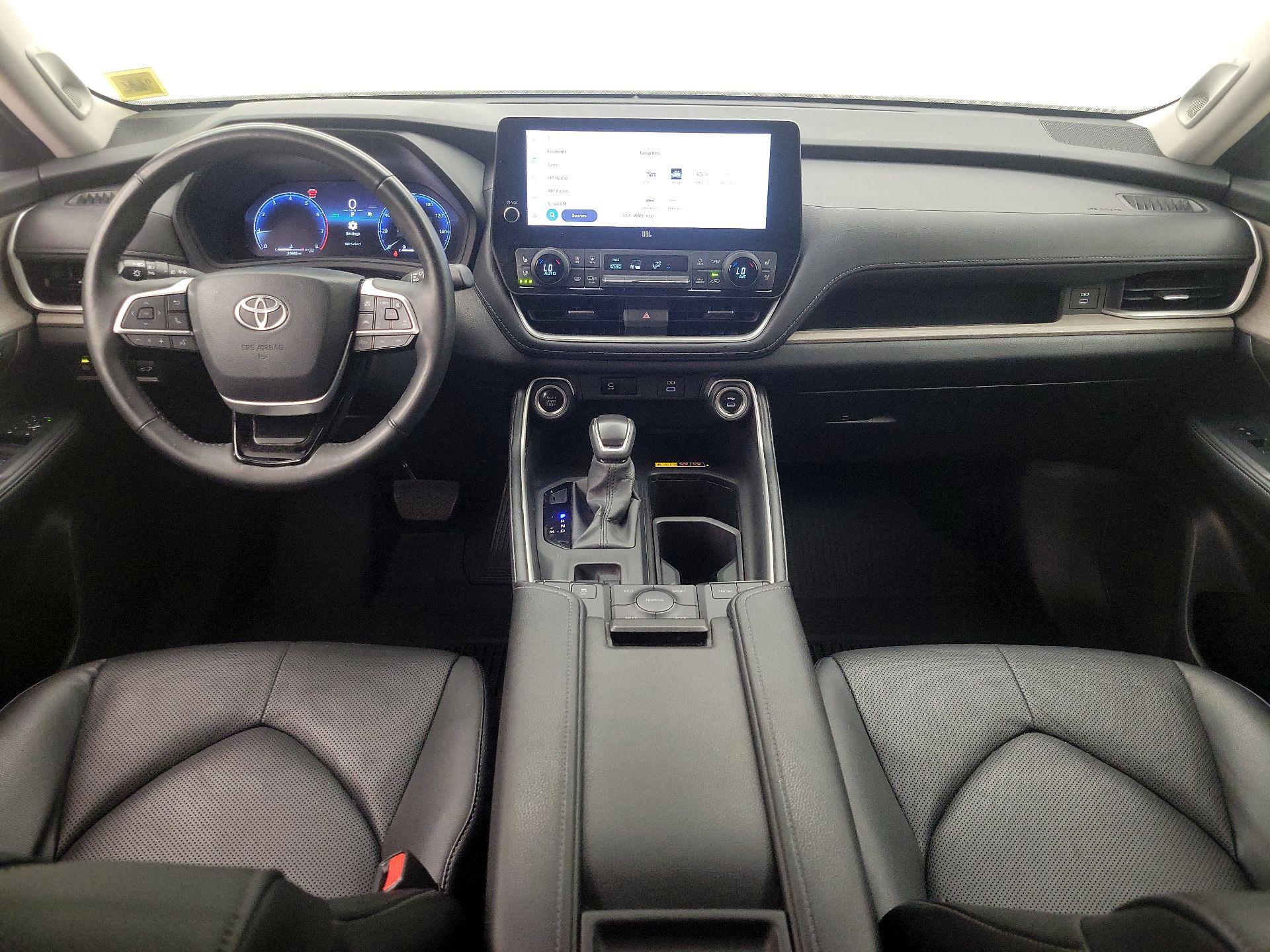 Thumbnail: 2024 Toyota Grand Highlander - 9