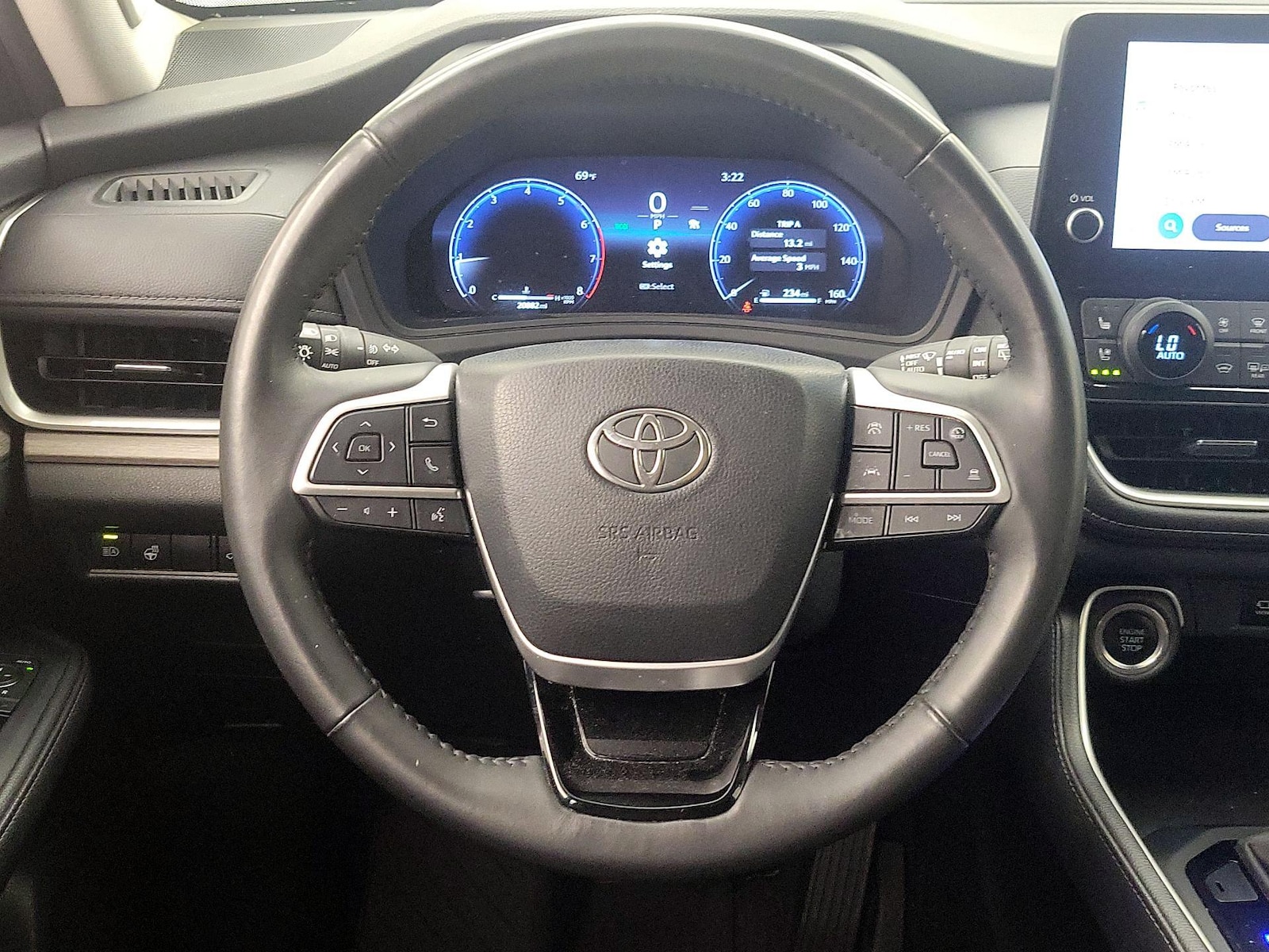 2024 Toyota Grand Highlander Limited - Photo 11