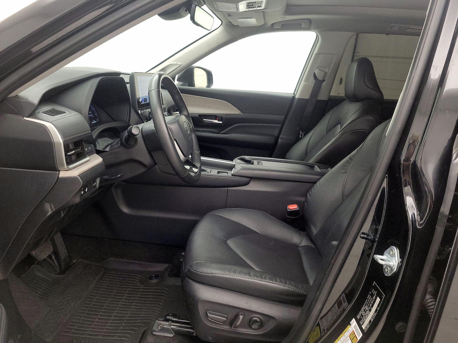 2024 Toyota Grand Highlander Limited - Photo 12