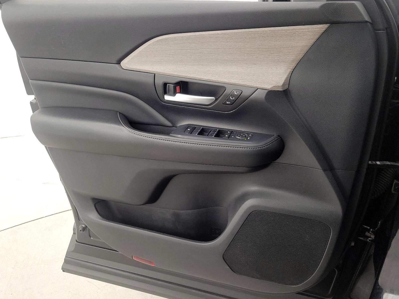 2024 Toyota Grand Highlander Limited - Photo 13