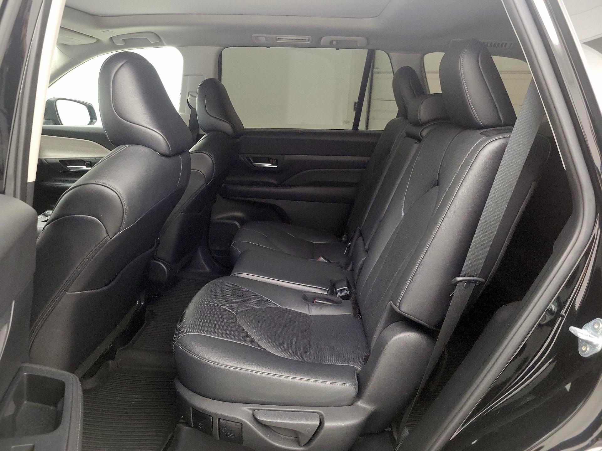 Thumbnail: 2024 Toyota Grand Highlander - 20