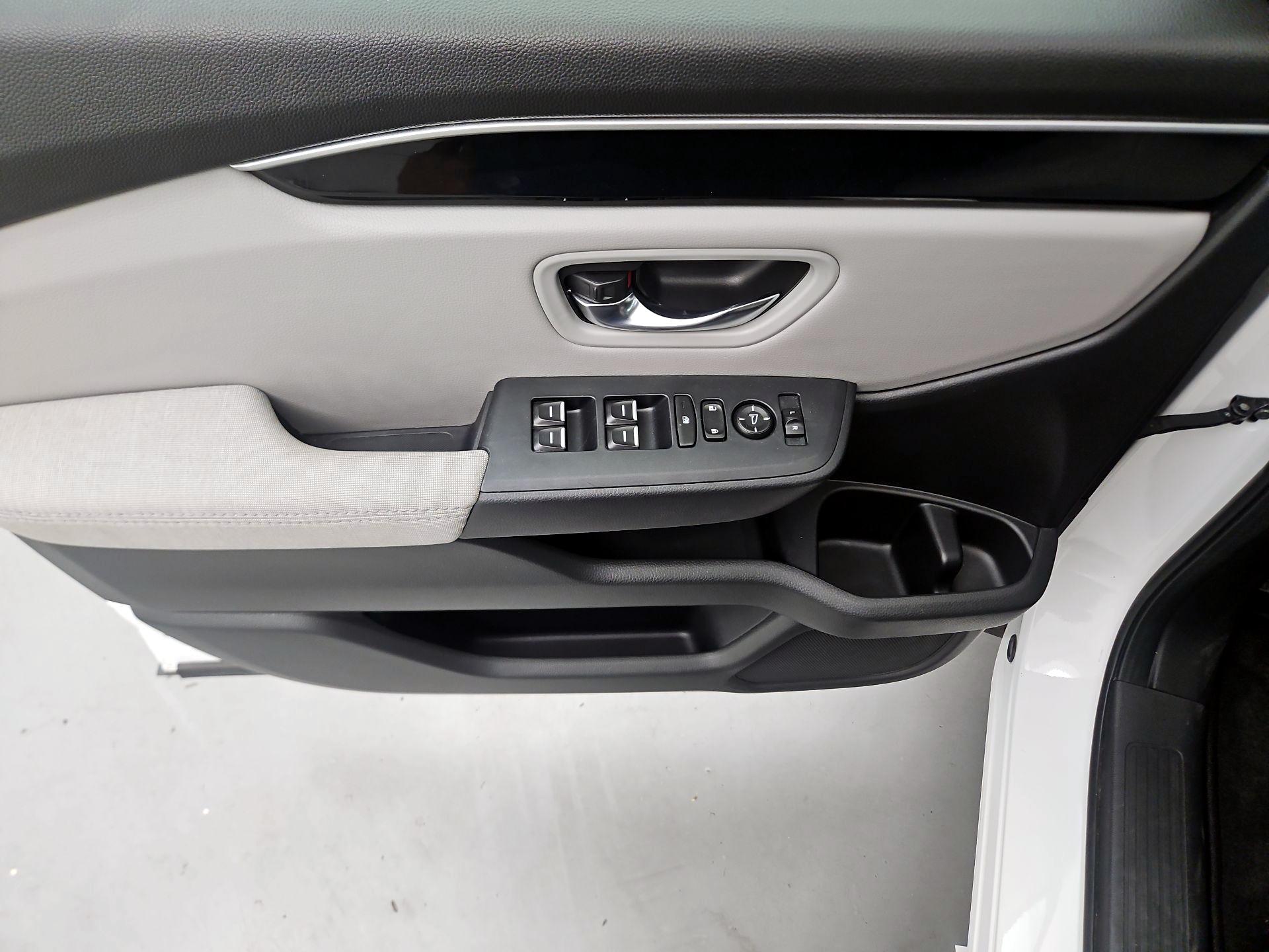 Thumbnail: 2023 Honda Pilot - 12