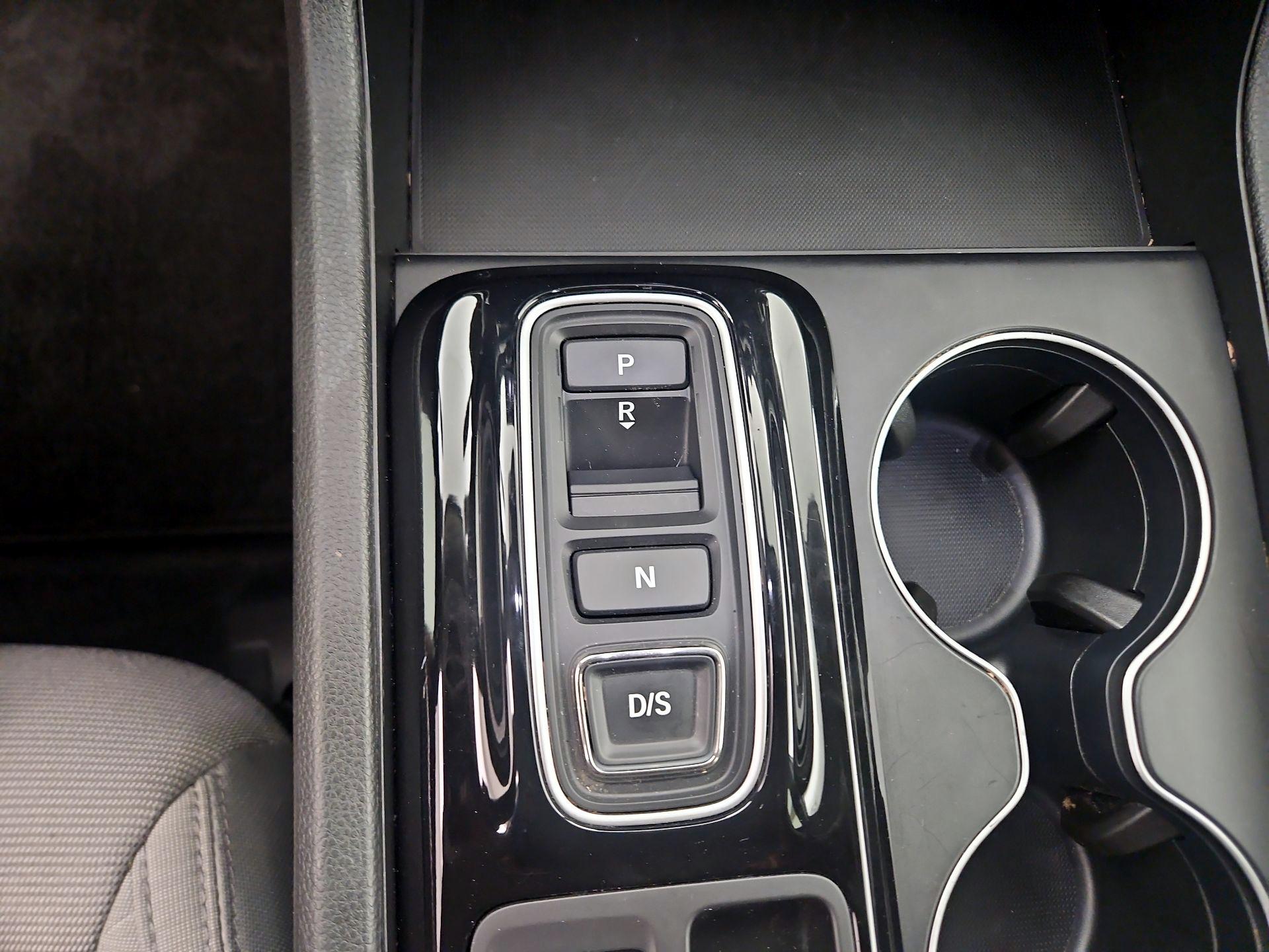 Thumbnail: 2023 Honda Pilot - 17