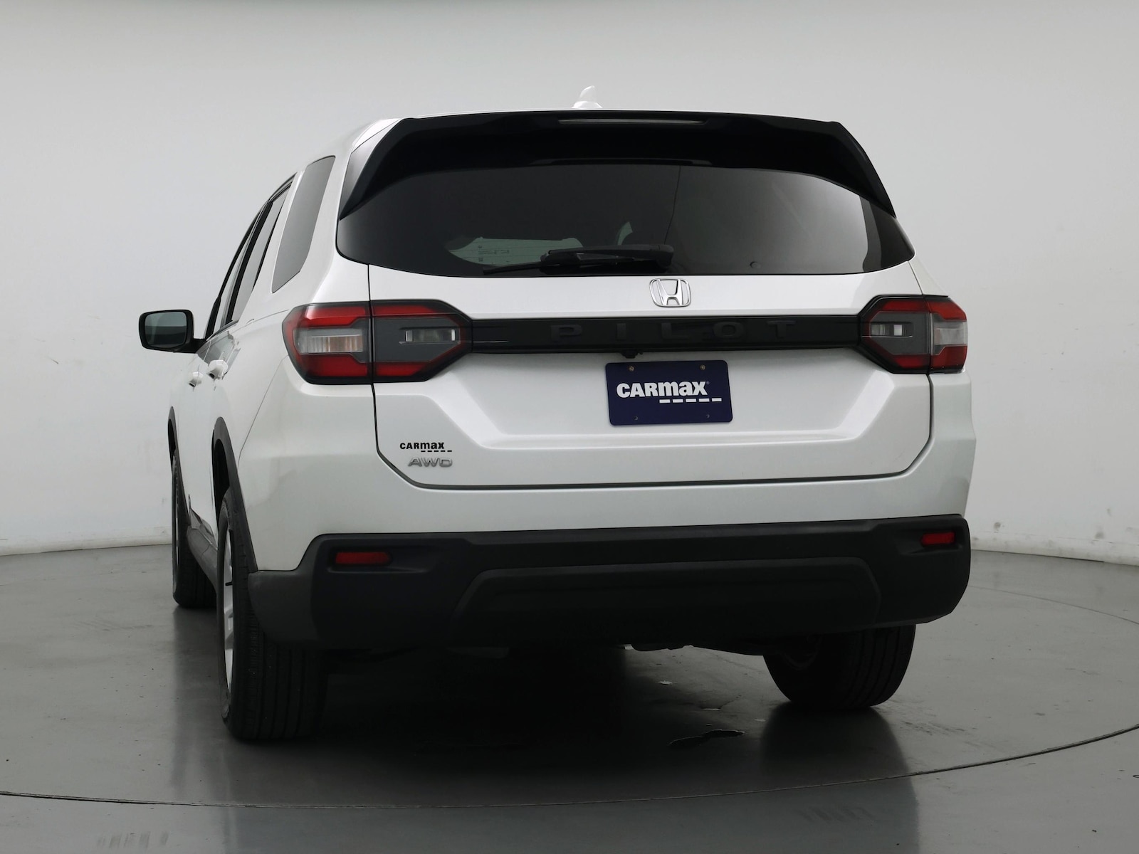 2023 Honda Pilot LX - Photo 7