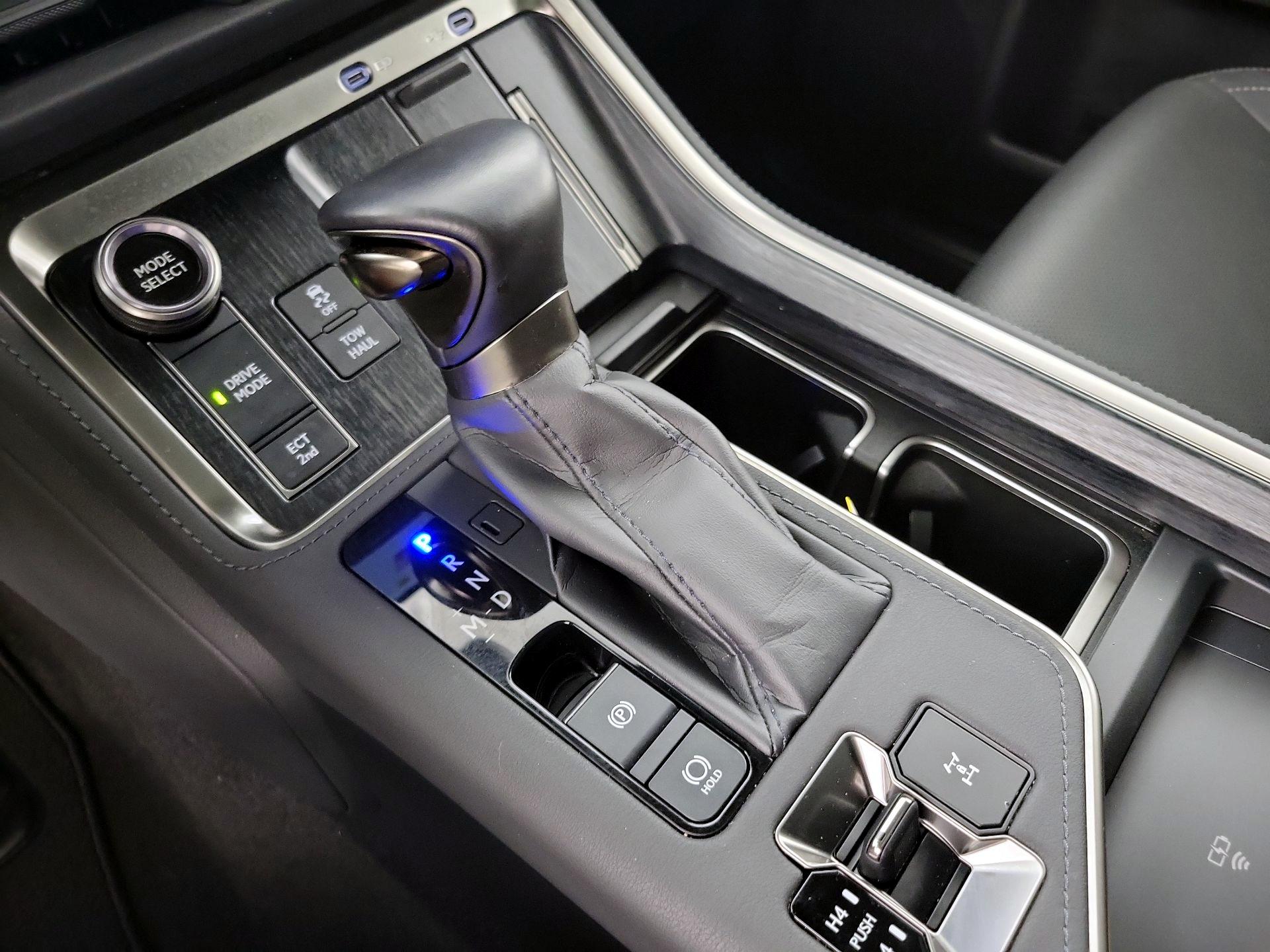 Thumbnail: 2024 Lexus GX - 17
