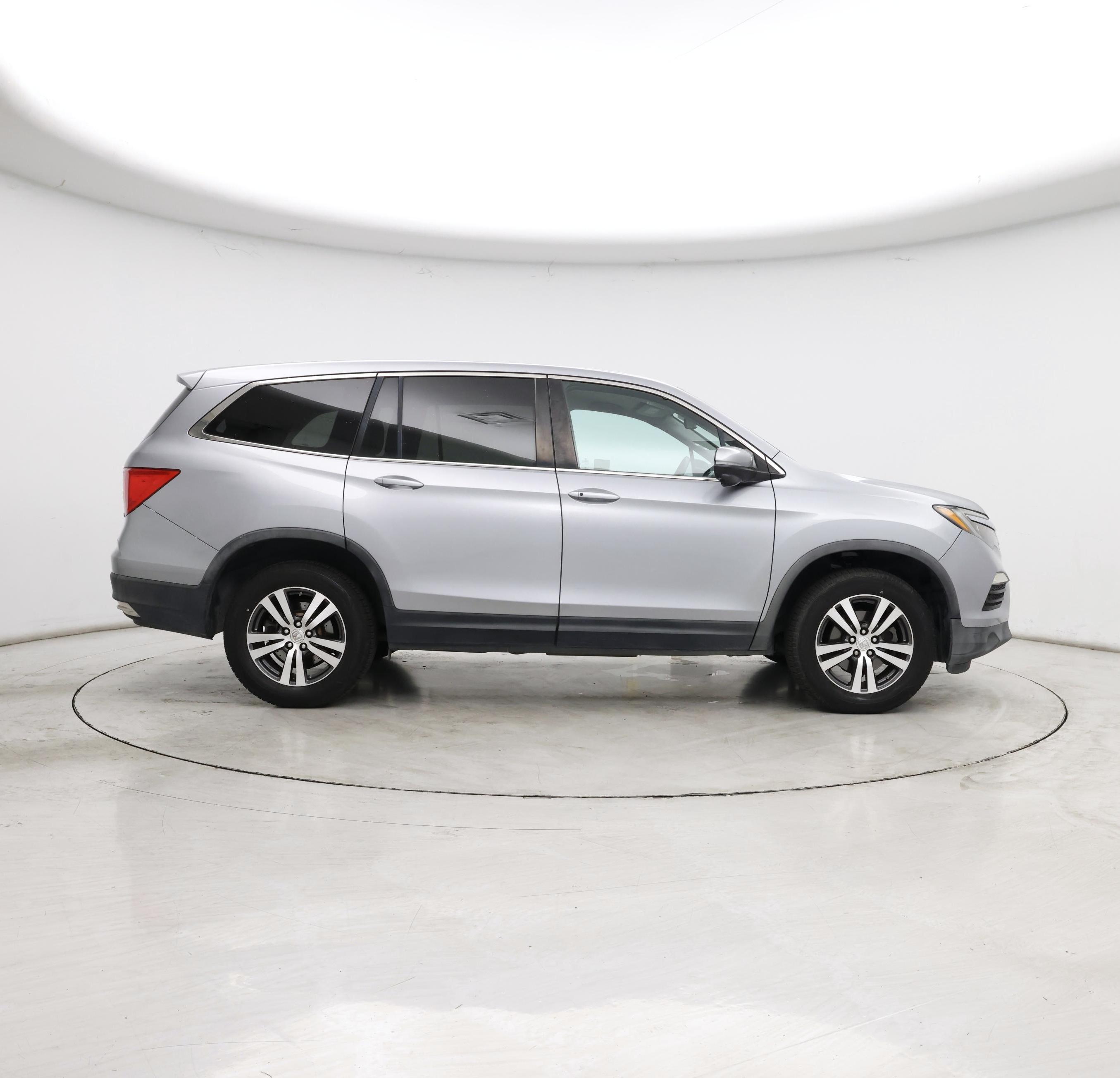 Thumbnail: 2016 Honda Pilot - 7