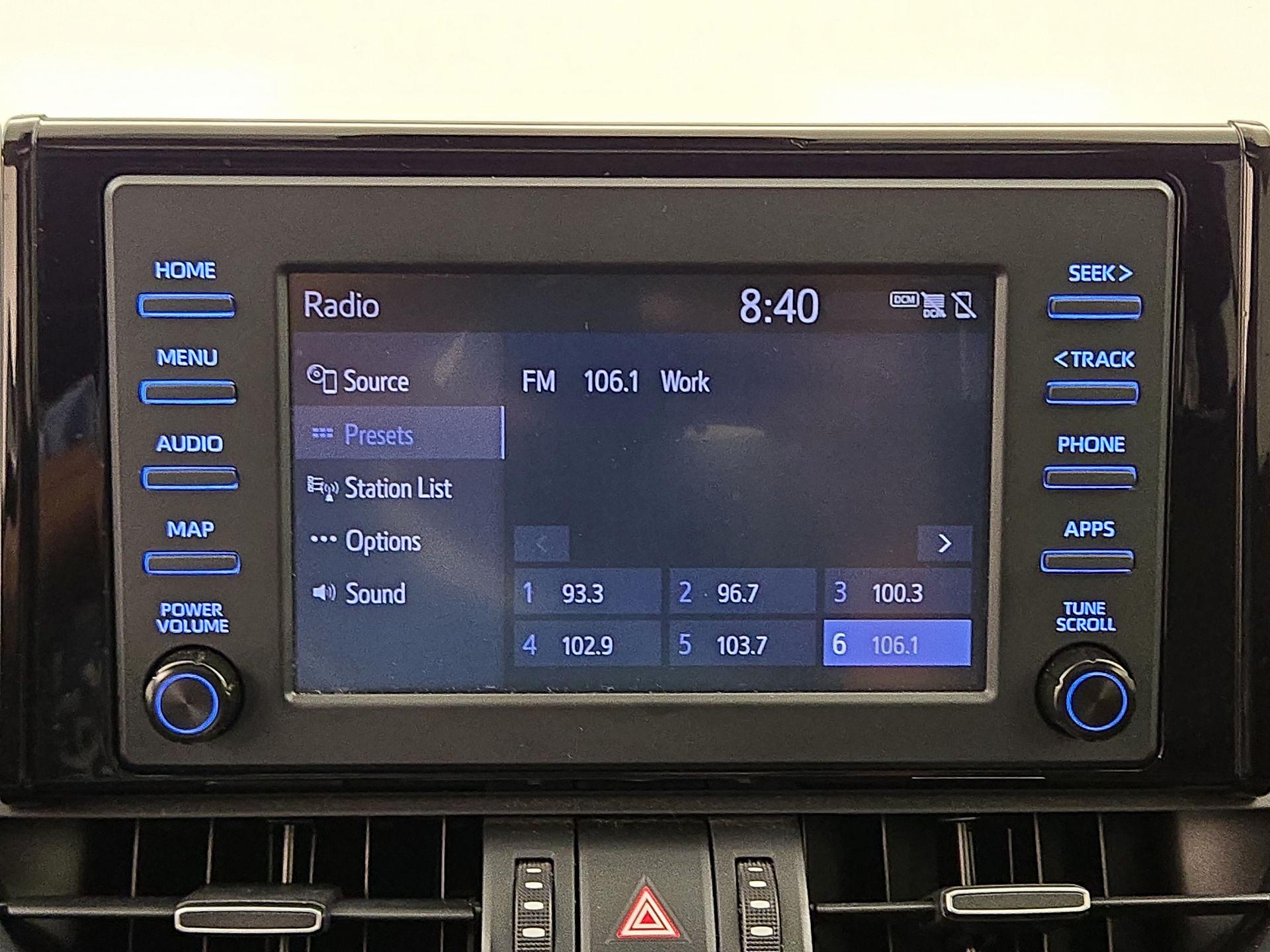 Thumbnail: 2019 Toyota RAV4 - 15