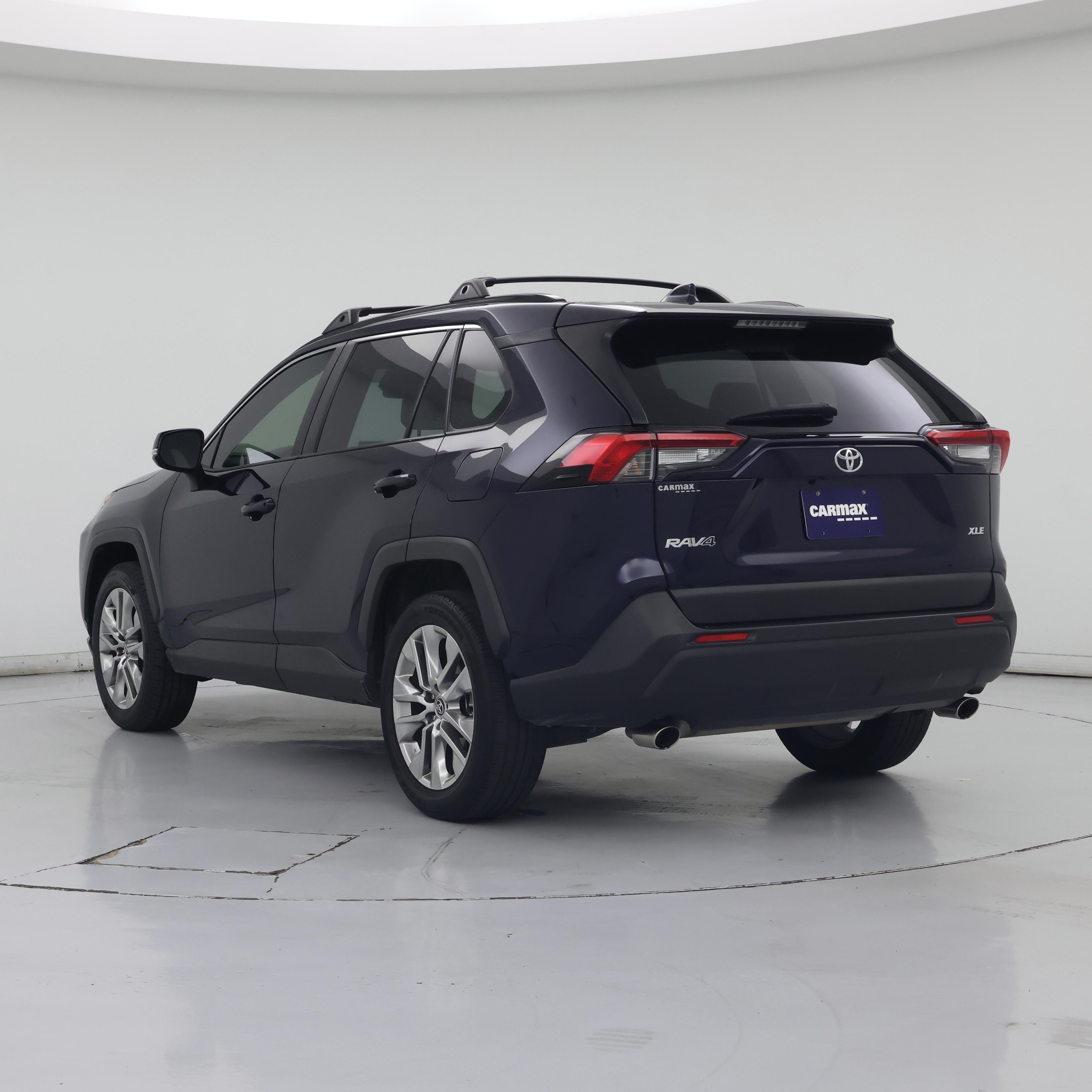 Thumbnail: 2019 Toyota RAV4 - 2