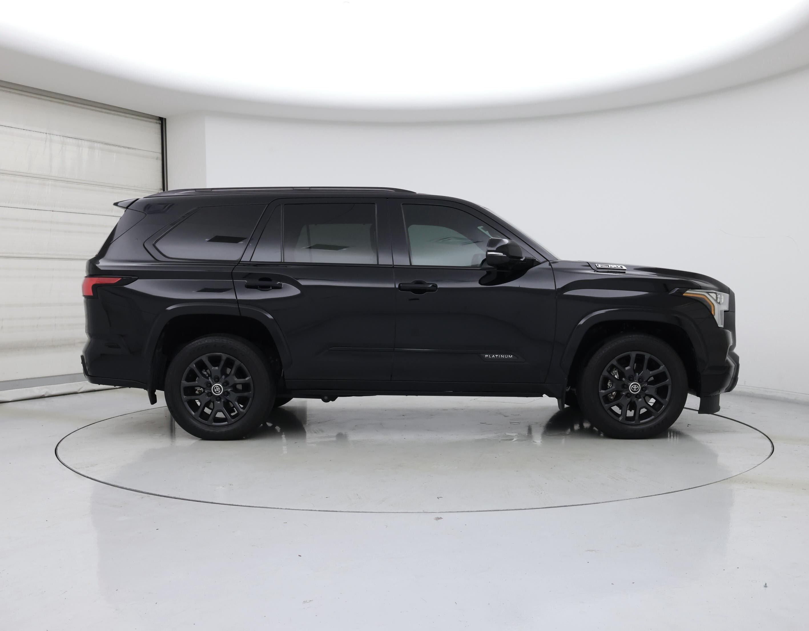 Thumbnail: 2024 Toyota Sequoia - 7