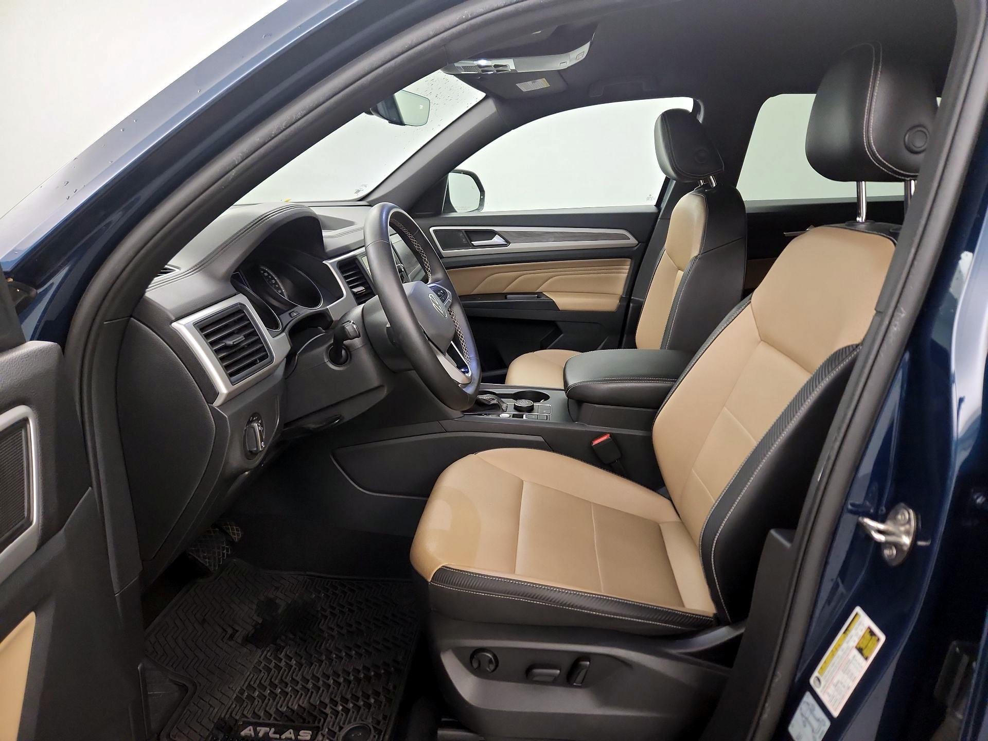 Thumbnail: 2021 Volkswagen Atlas - 11