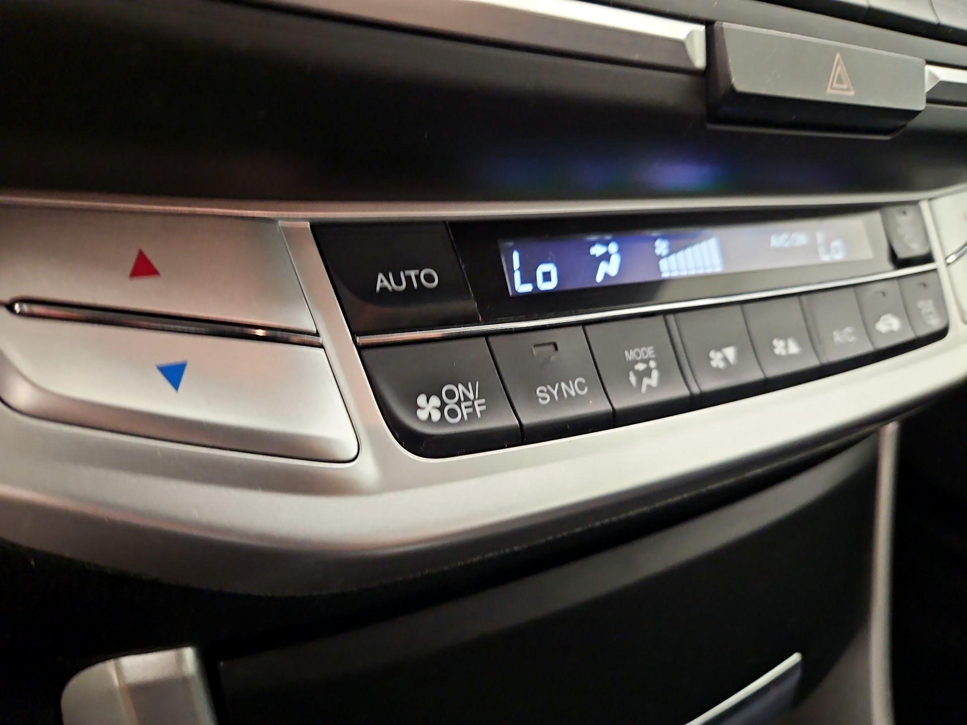 Thumbnail: 2014 Honda Accord - 16