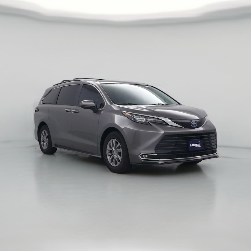 2024 Toyota Sienna Hybrid XLE