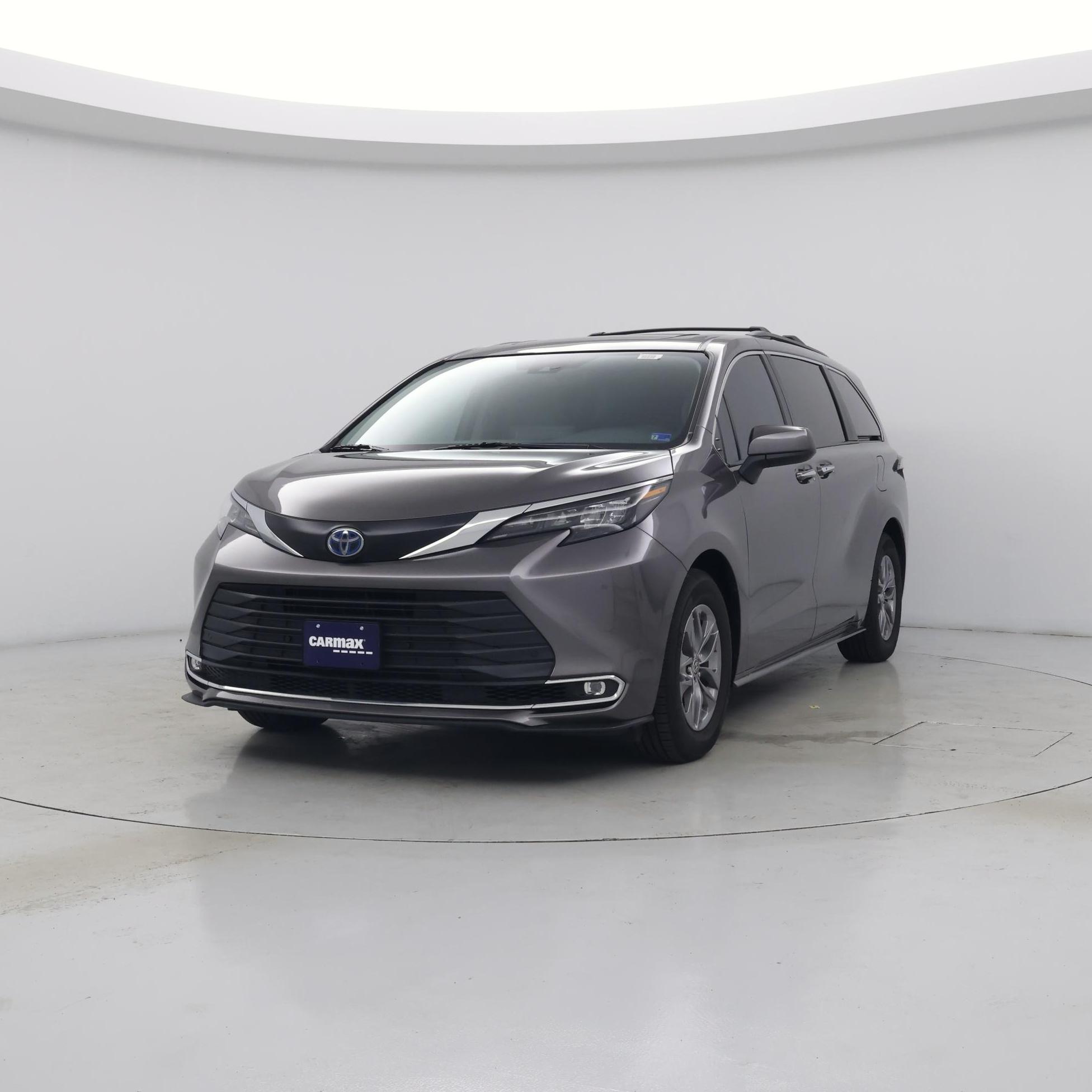 Thumbnail: 2024 Toyota Sienna - 4