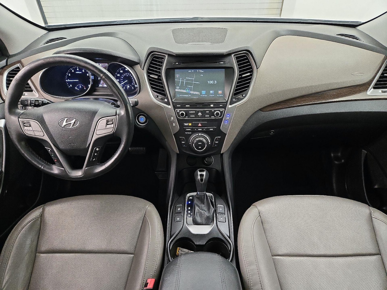 2017 Hyundai Santa Fe Sport 2.0T - Photo 10