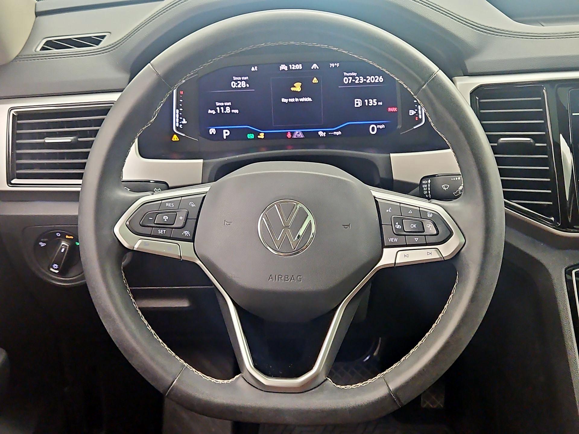 Thumbnail: 2021 Volkswagen Atlas - 10