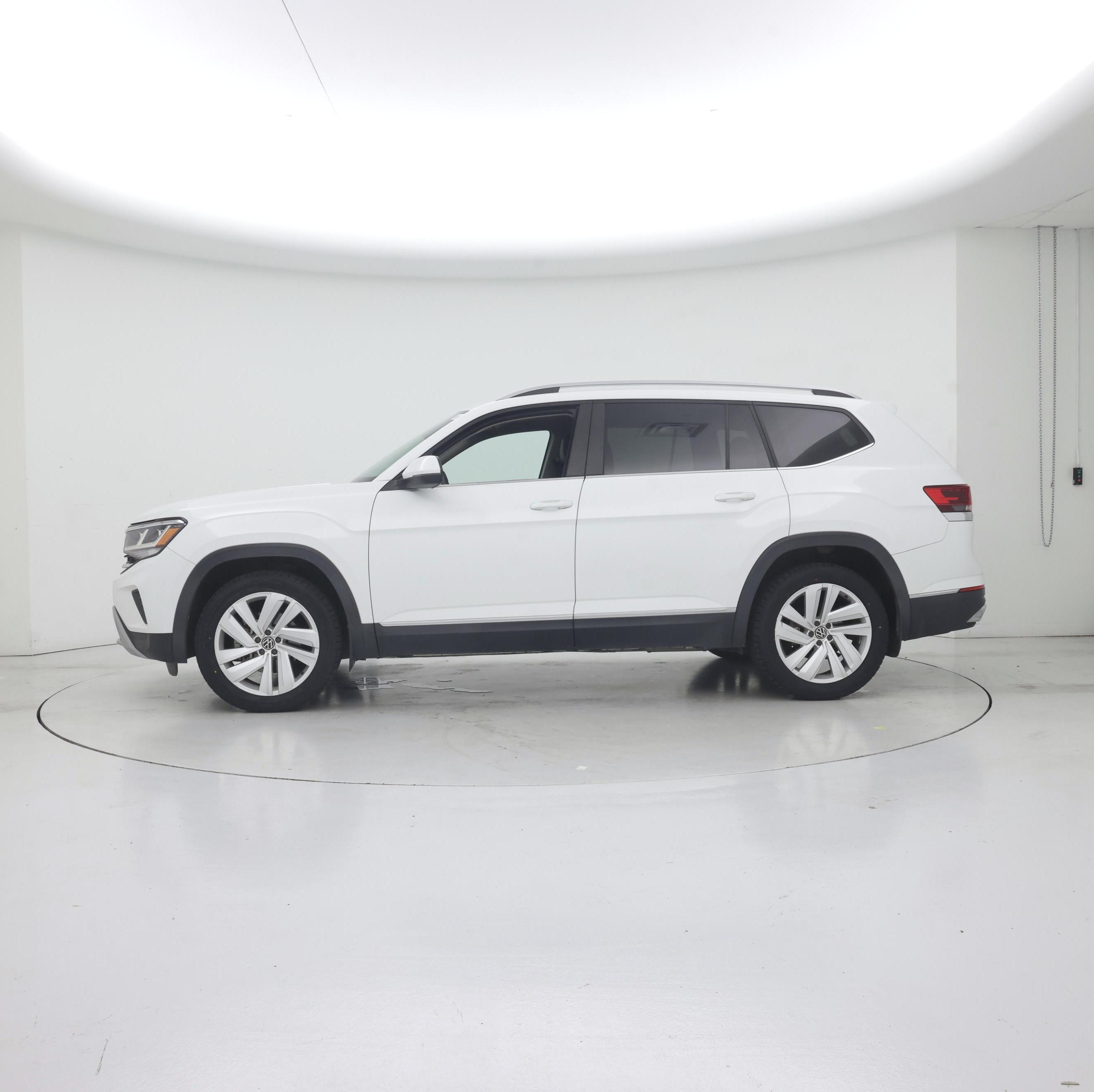 Thumbnail: 2021 Volkswagen Atlas - 3