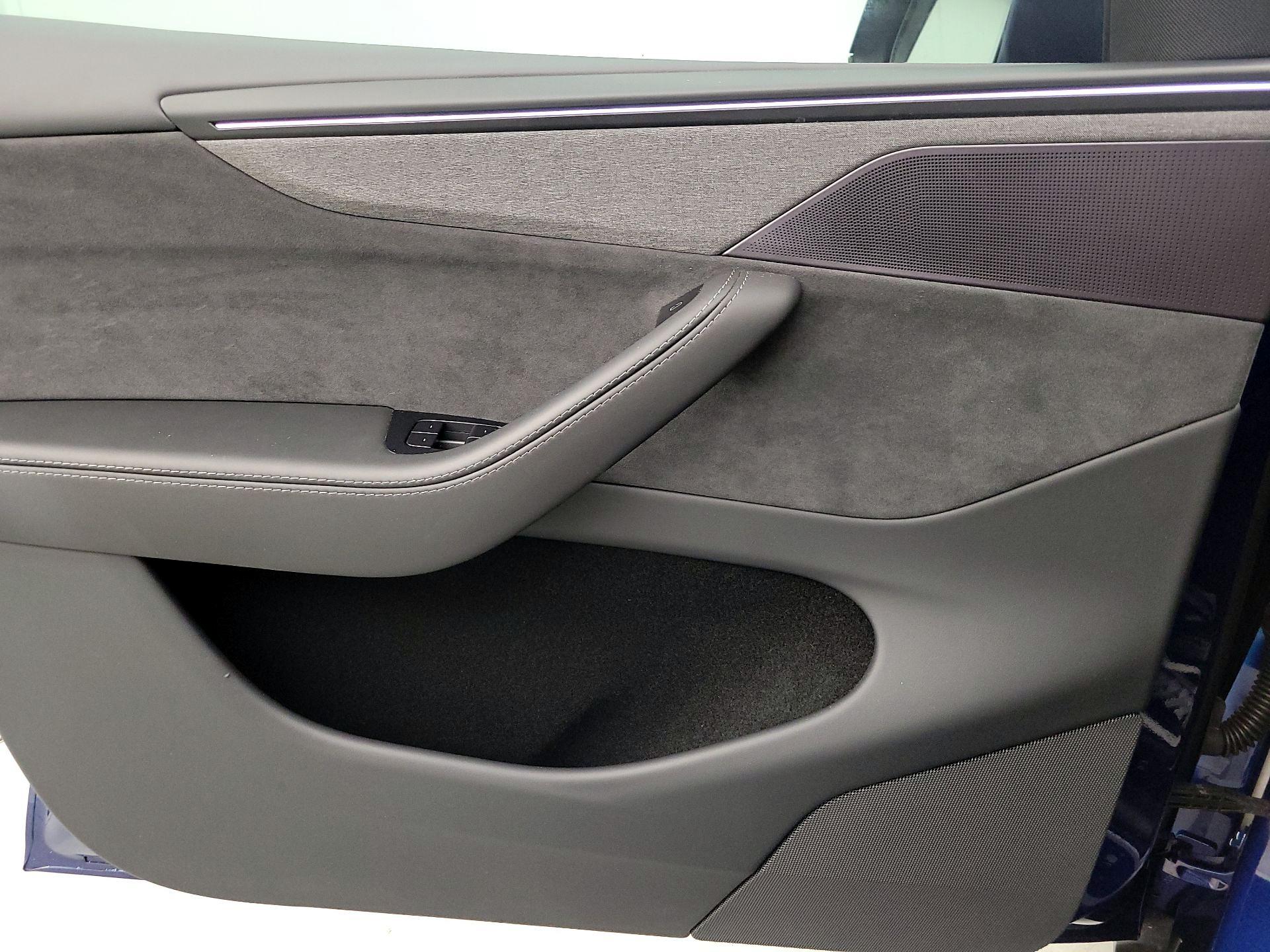 Thumbnail: 2026 Tesla Model Y - 12