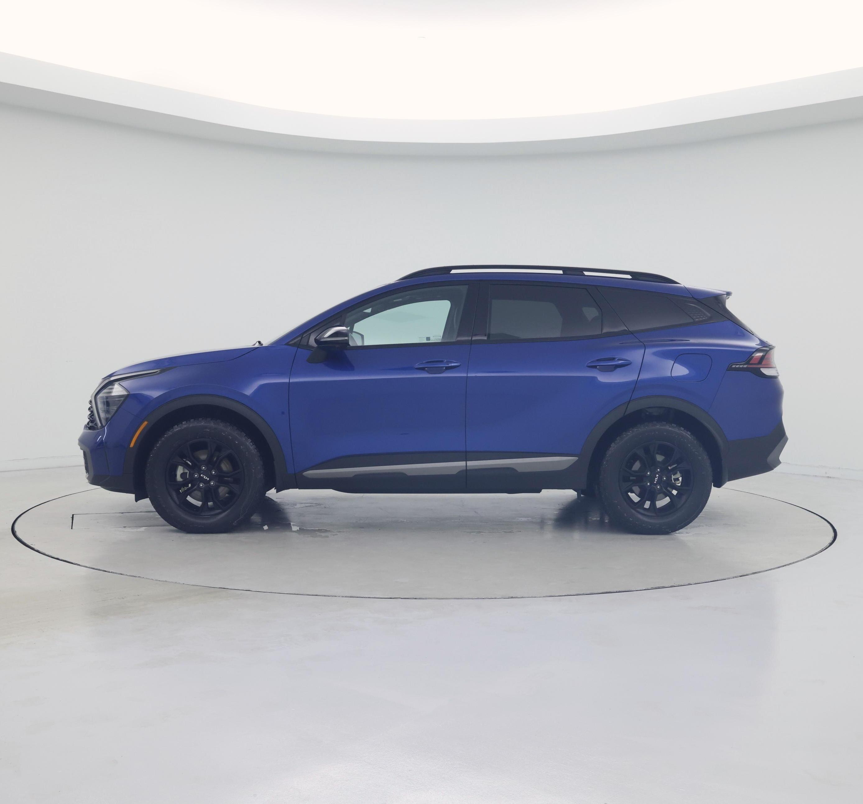 Thumbnail: 2023 Kia Sportage - 3