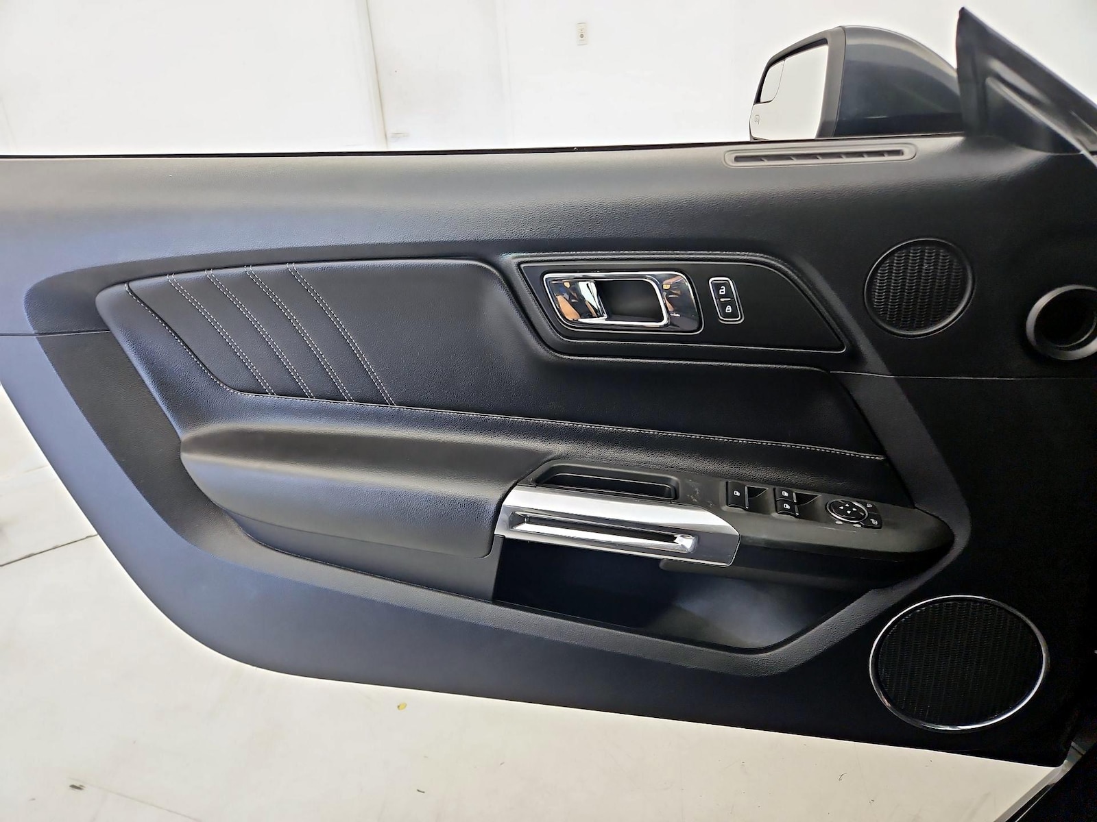 2016 Ford Mustang GT Premium - Photo 13