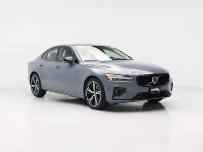 2024 Volvo S60 B5 Ultimate Dark Theme